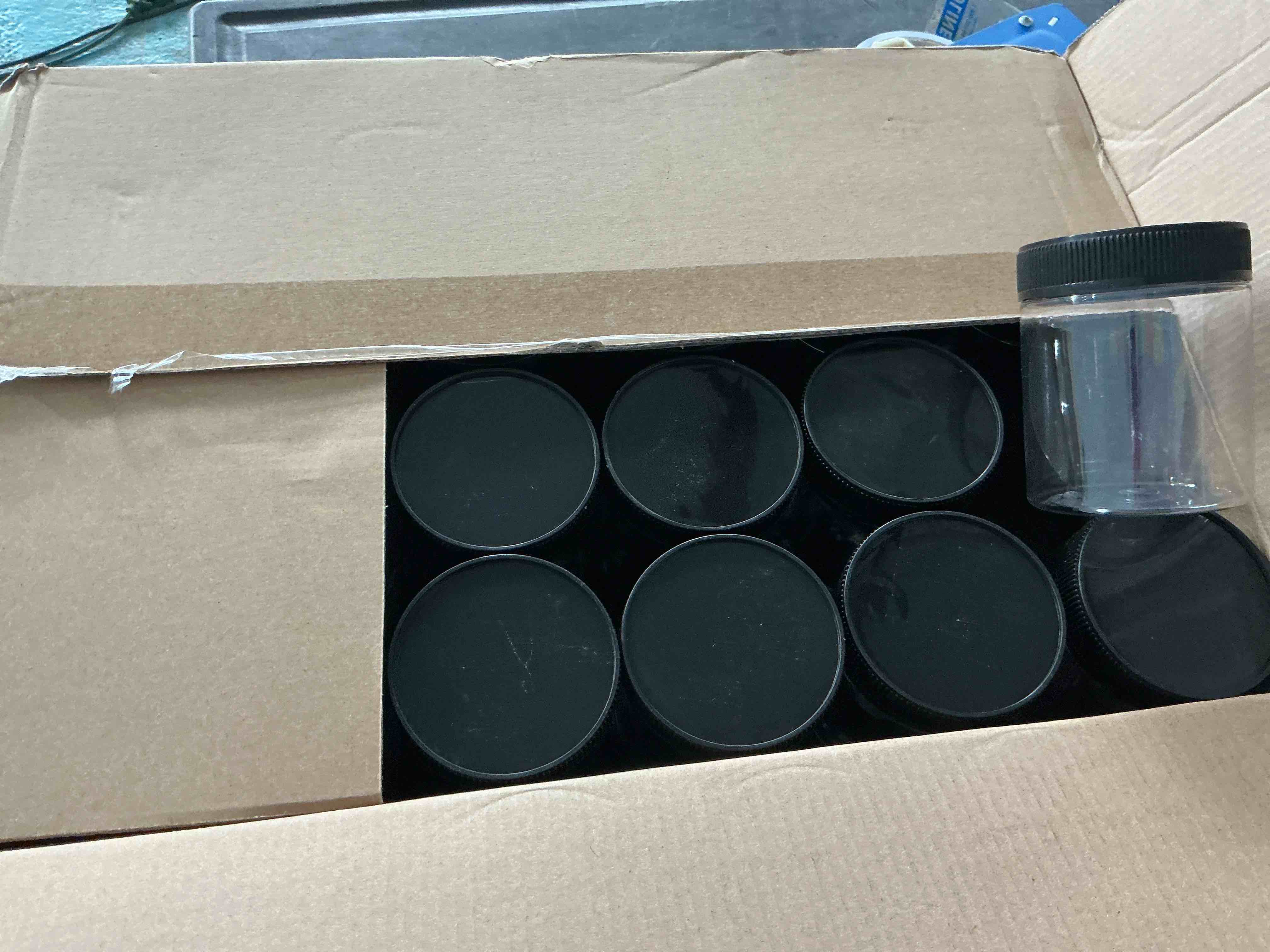 https://s3.amazonaws.com/lotting-images-prod/NonstopDeals/PNK3240189_1759354340893.jpeg