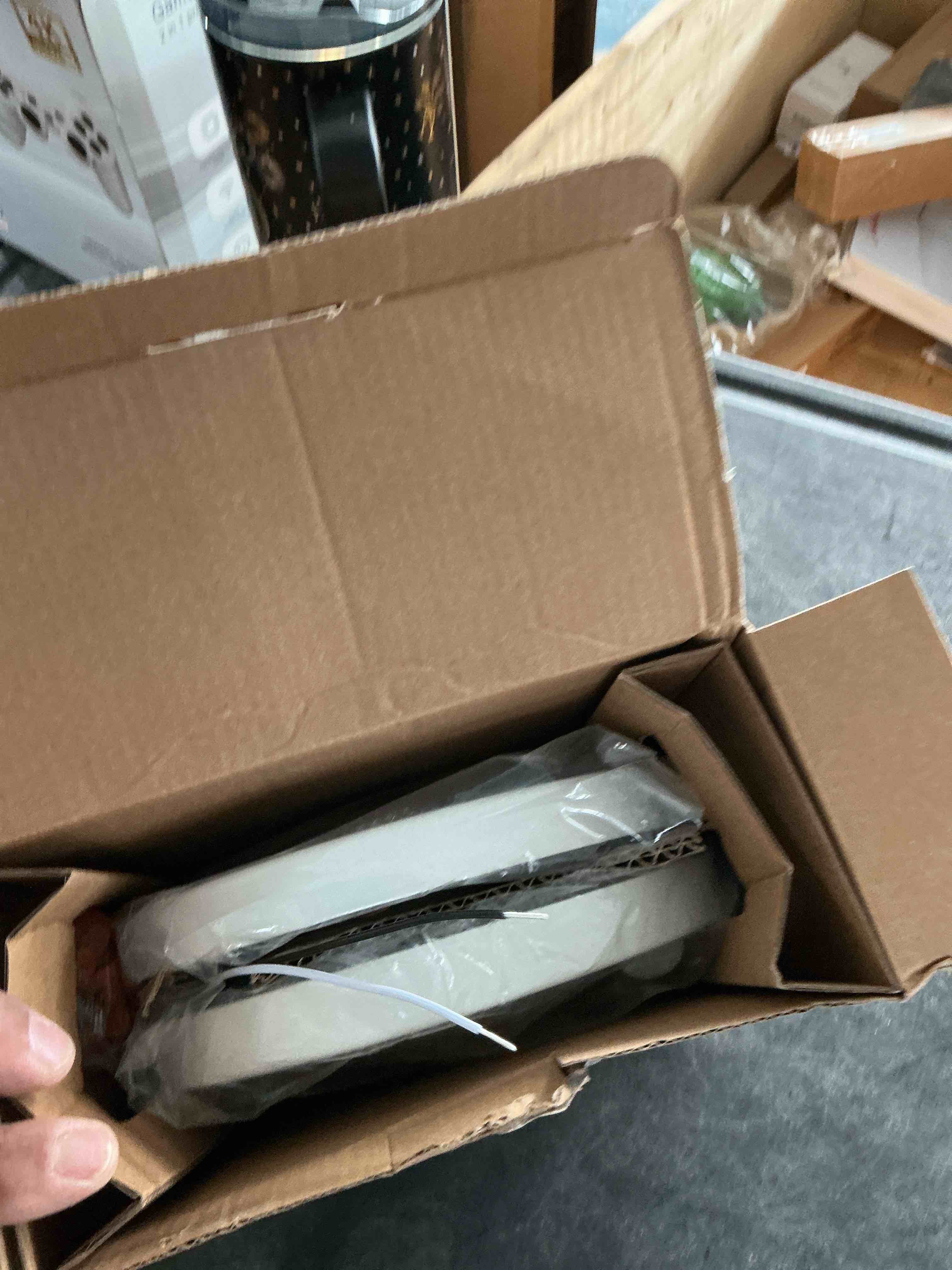 https://s3.amazonaws.com/lotting-images-prod/NonstopDeals/PNK3240212_1759346710963.jpeg