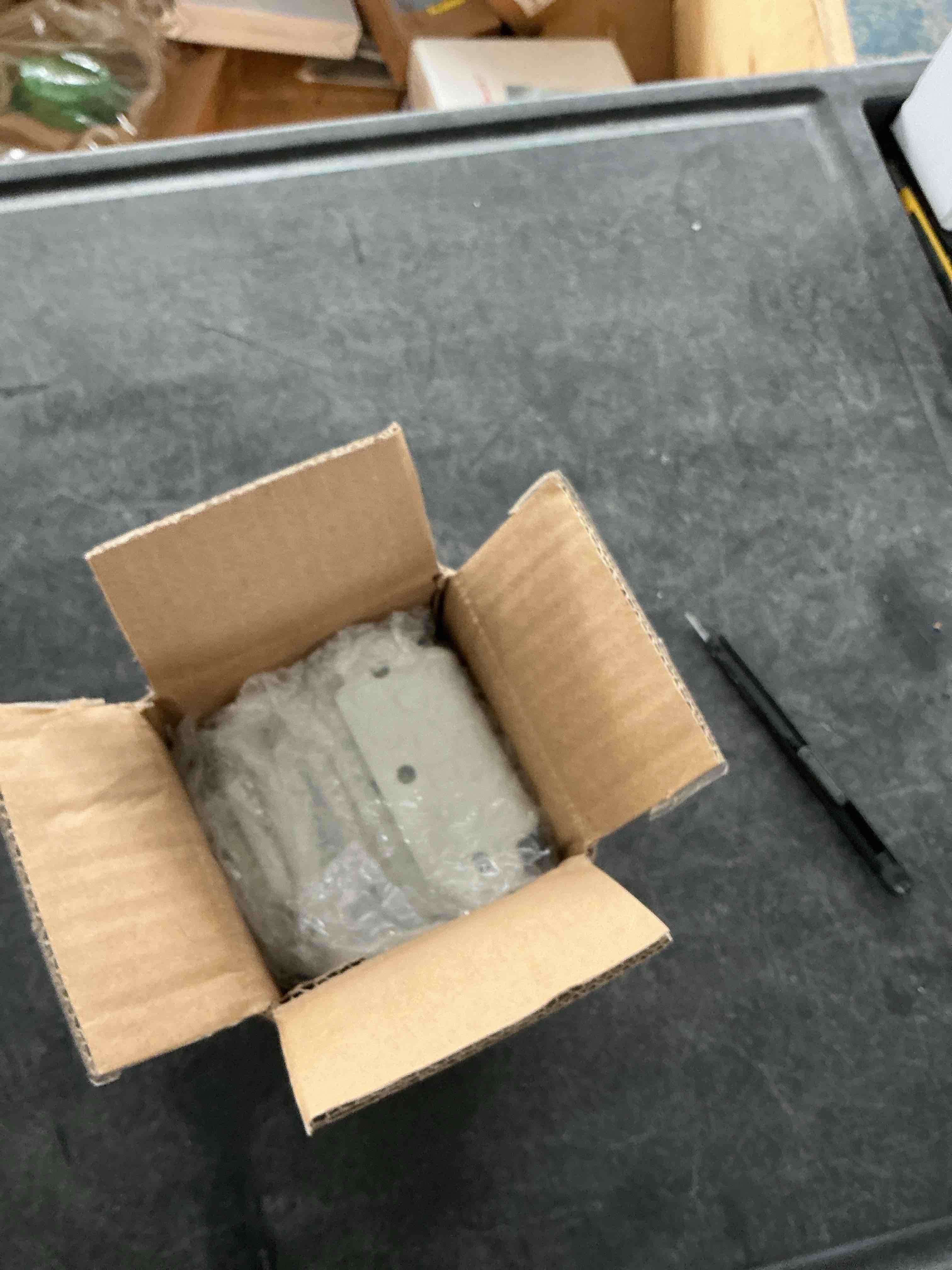 https://s3.amazonaws.com/lotting-images-prod/NonstopDeals/PNK3240213_1759346805356.jpeg