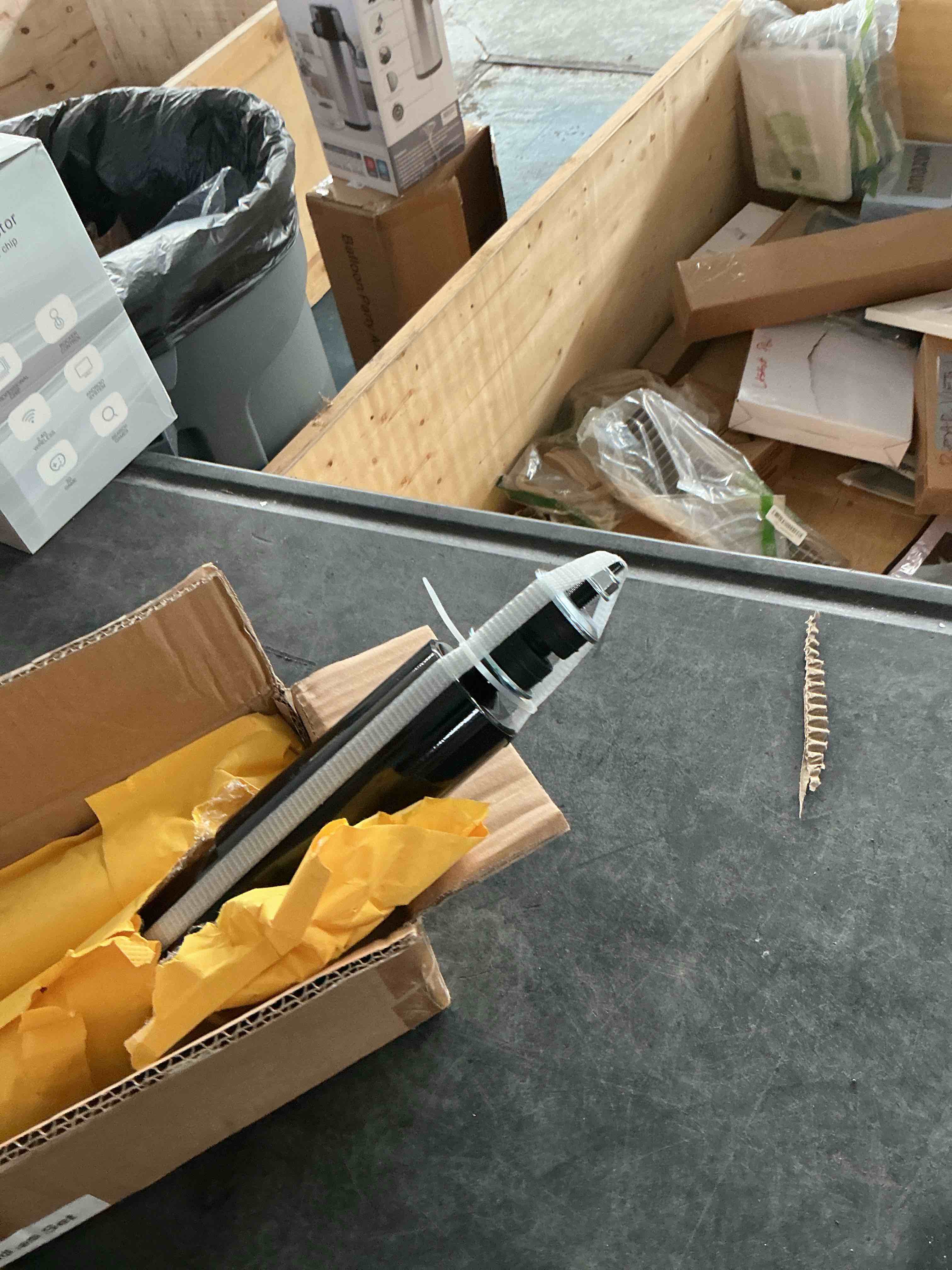 https://s3.amazonaws.com/lotting-images-prod/NonstopDeals/PNK3240223_1759348399288.jpeg