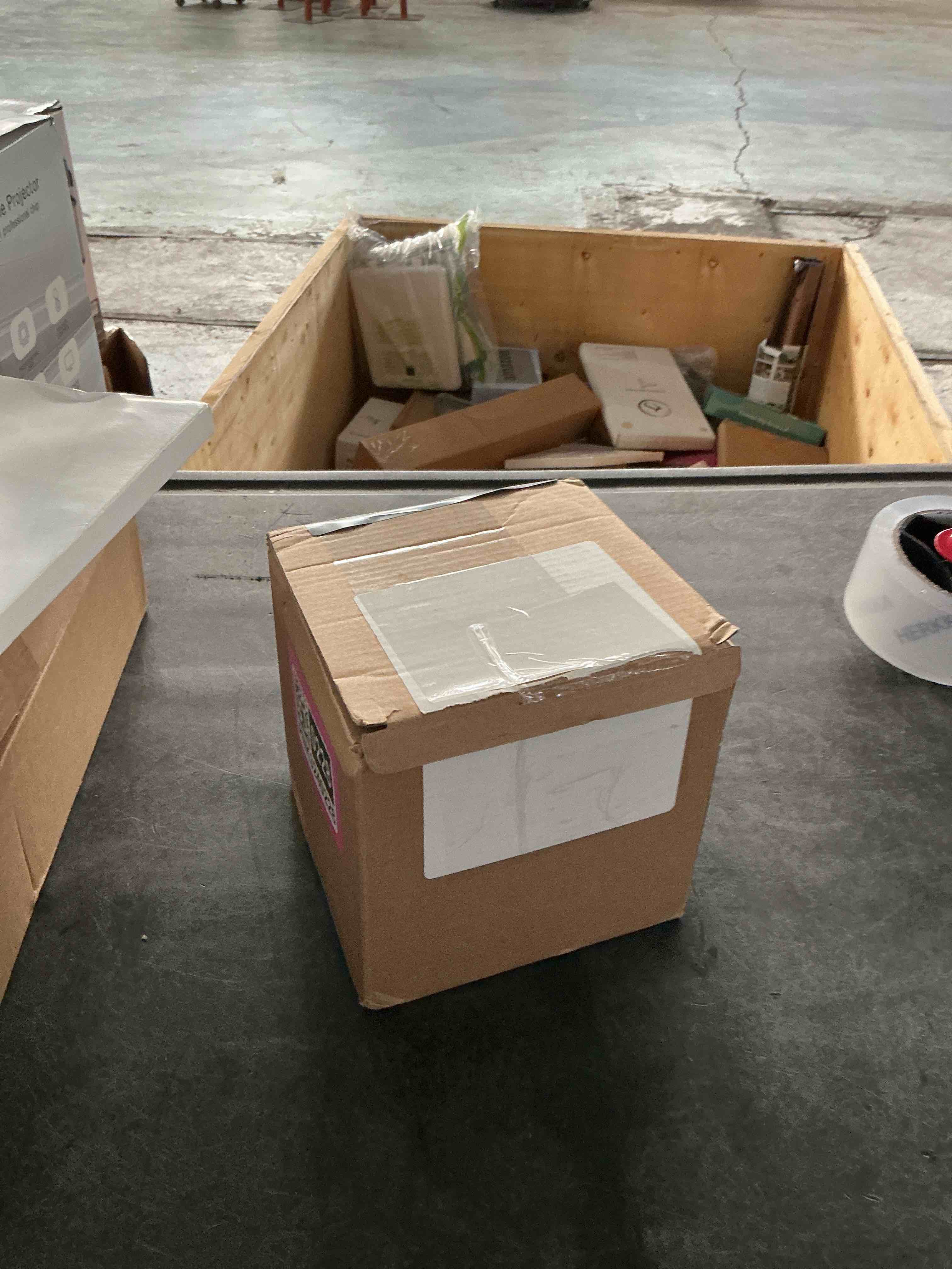 https://s3.amazonaws.com/lotting-images-prod/NonstopDeals/PNK3240228_1759349230556.jpeg