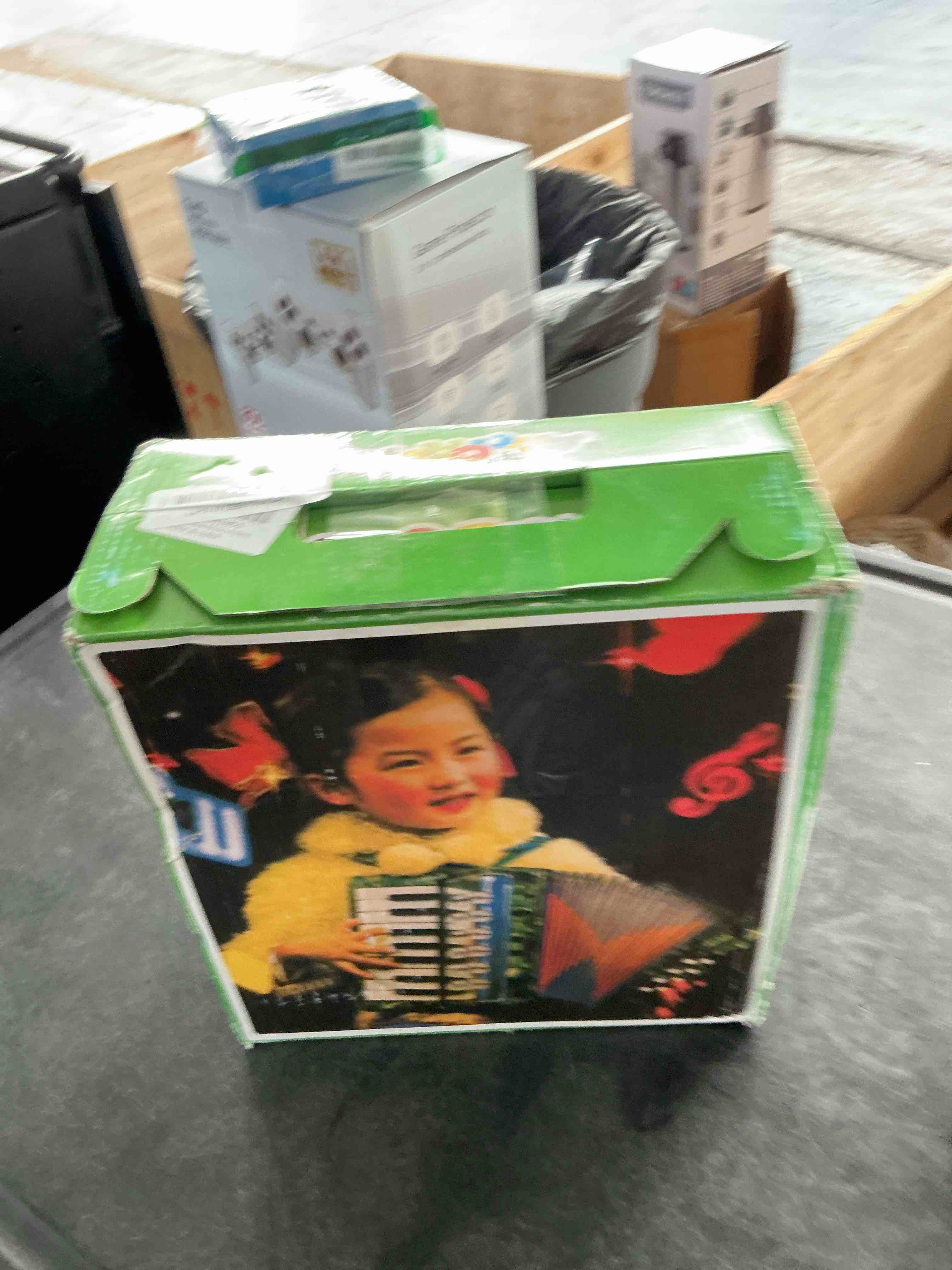 https://s3.amazonaws.com/lotting-images-prod/NonstopDeals/PNK3240233_1759349699616.jpeg