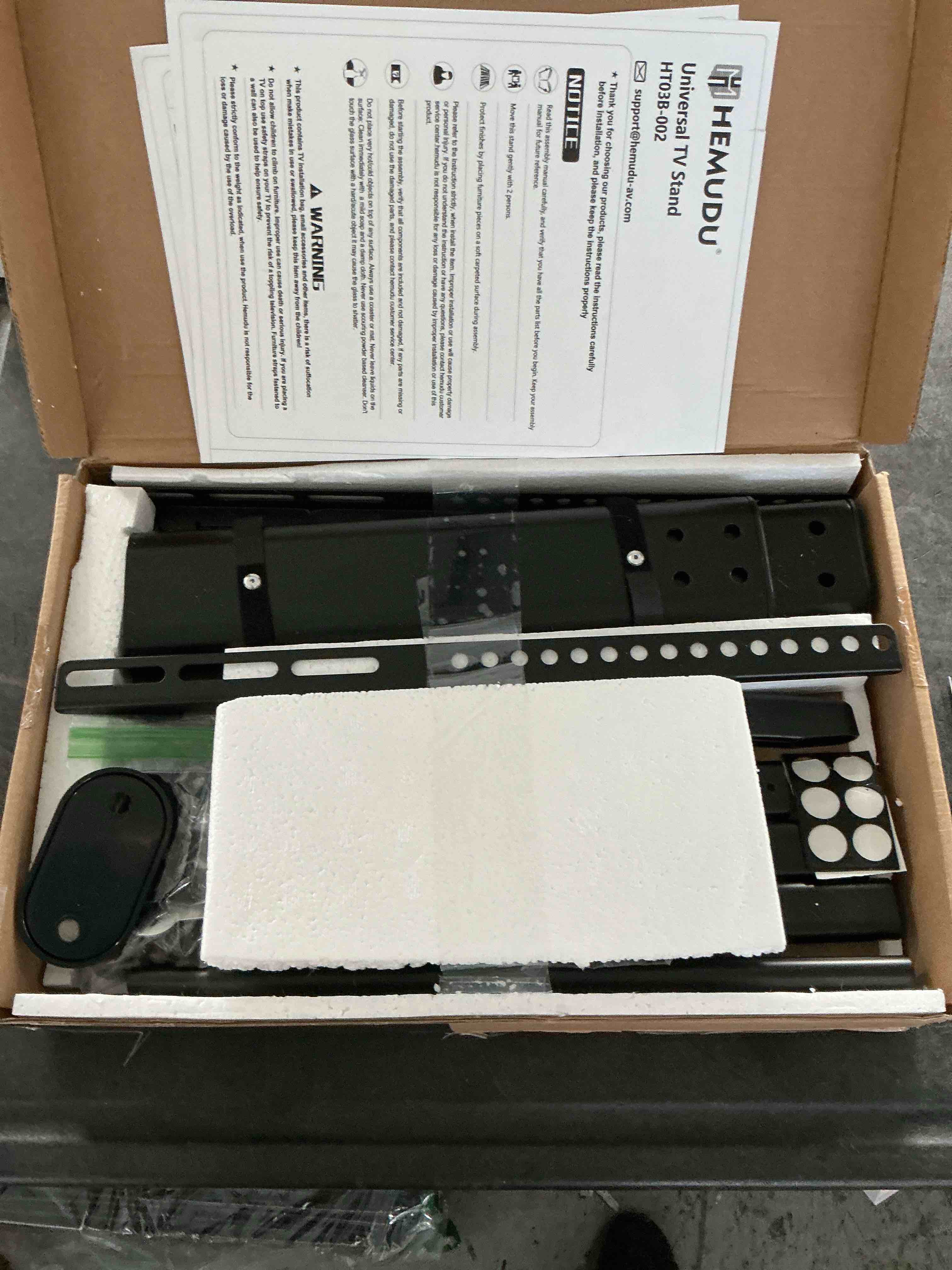 https://s3.amazonaws.com/lotting-images-prod/NonstopDeals/PNK3240246_1759352495471.jpeg