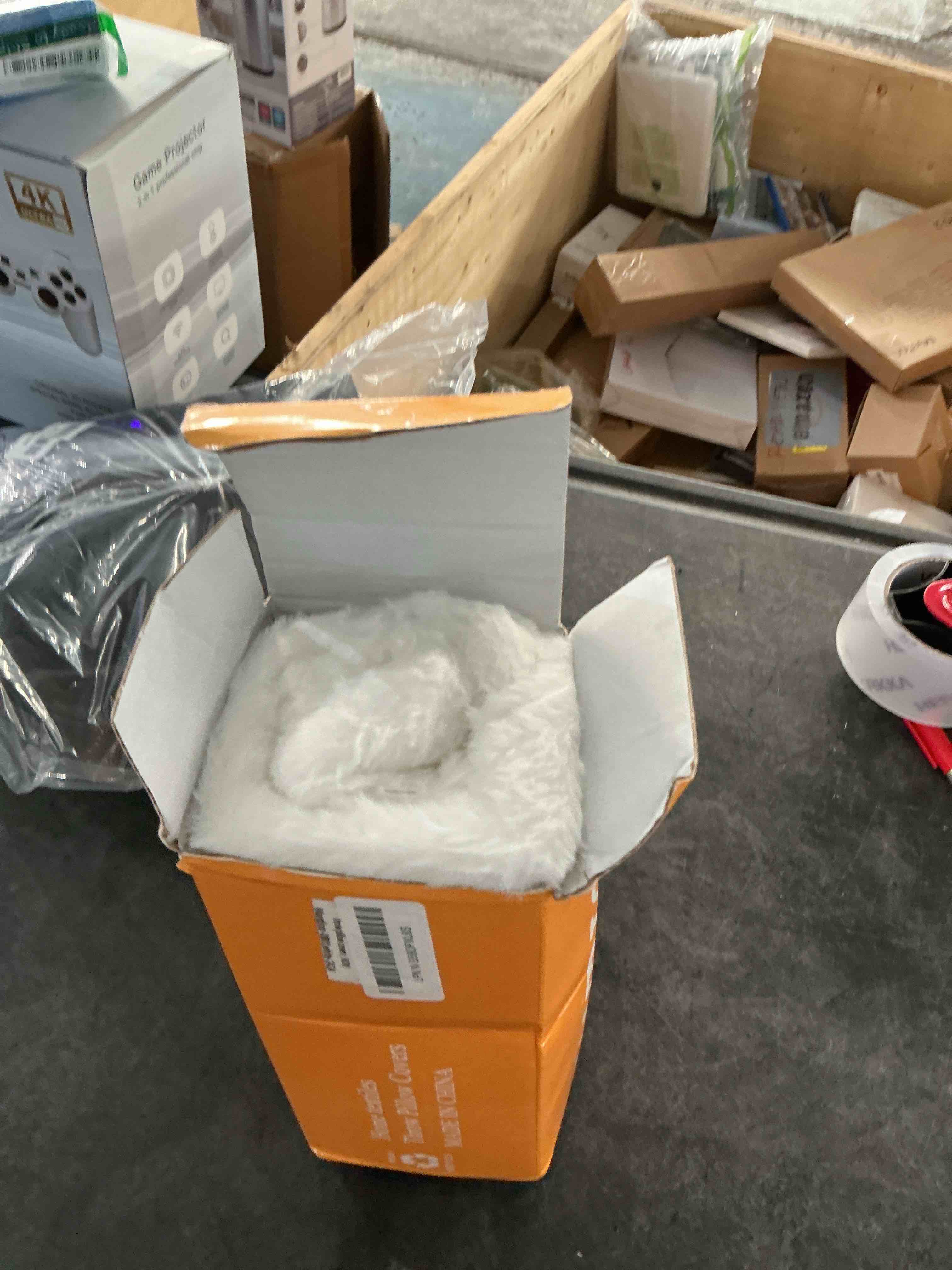 https://s3.amazonaws.com/lotting-images-prod/NonstopDeals/PNK3240268_1759357965437.jpeg