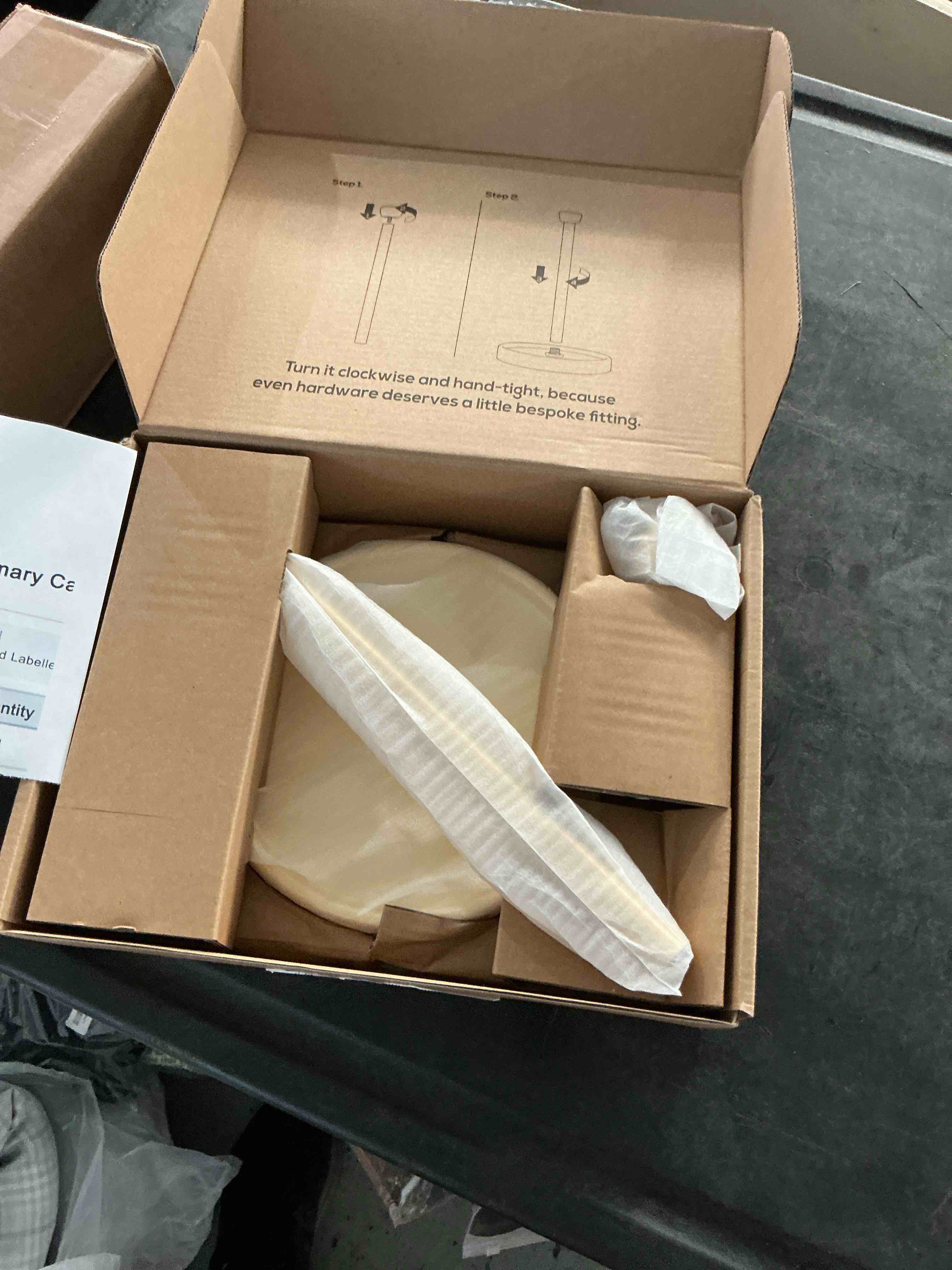 https://s3.amazonaws.com/lotting-images-prod/NonstopDeals/PNK3240319_1759443677875.jpeg