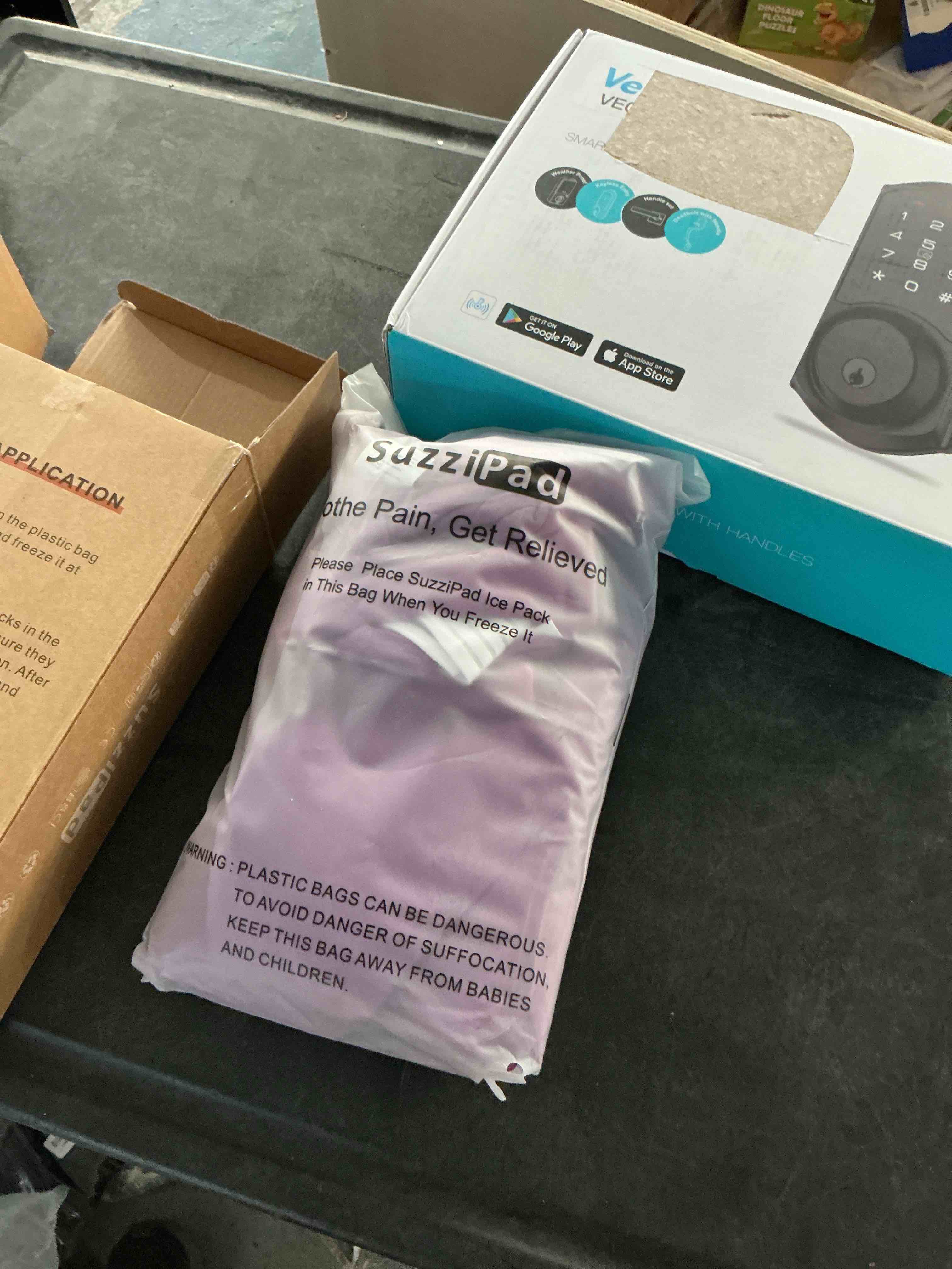 https://s3.amazonaws.com/lotting-images-prod/NonstopDeals/PNK3240325_1759444538083.jpeg
