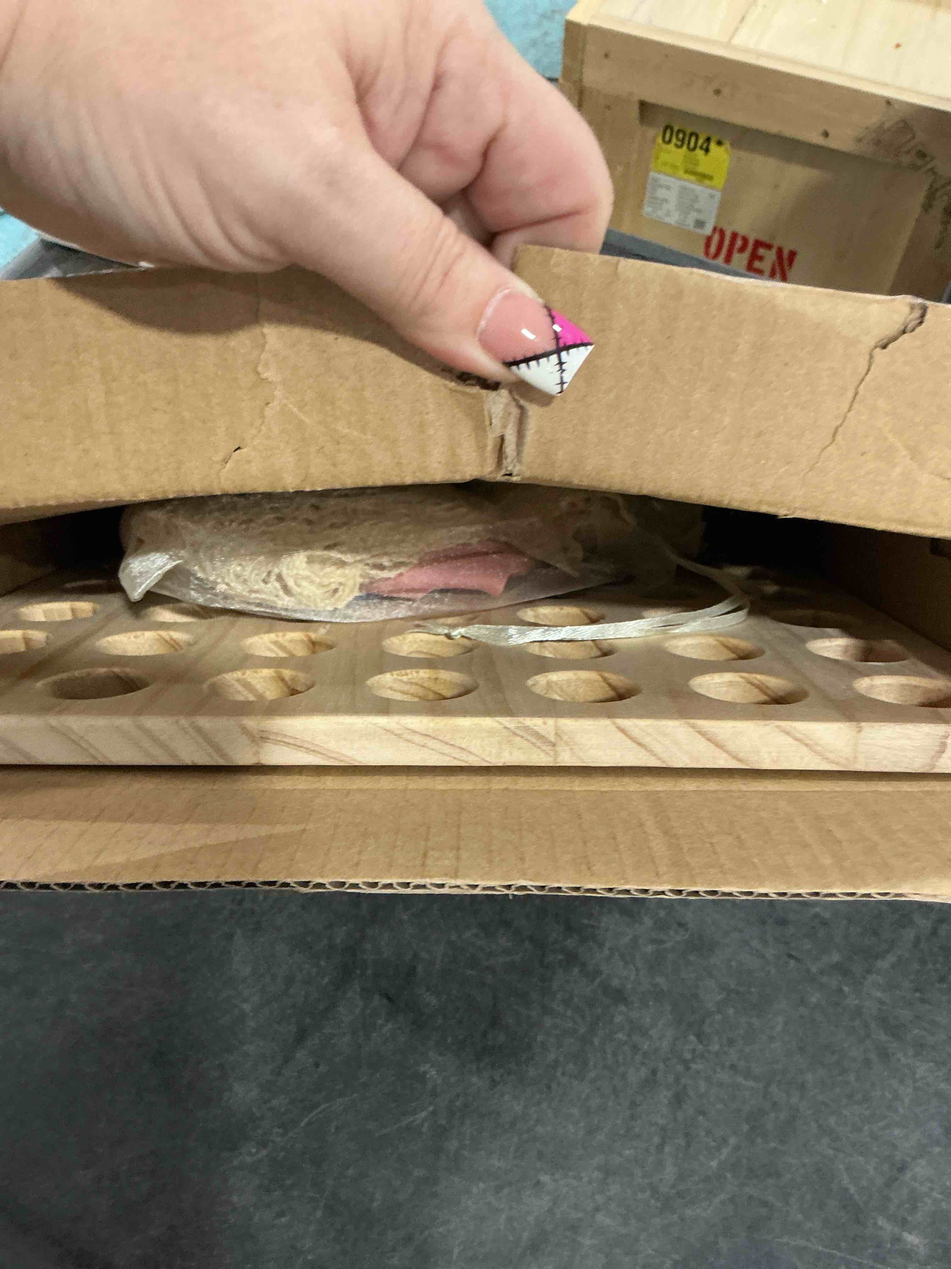https://s3.amazonaws.com/lotting-images-prod/NonstopDeals/PNK3240388_1759495333974.jpeg