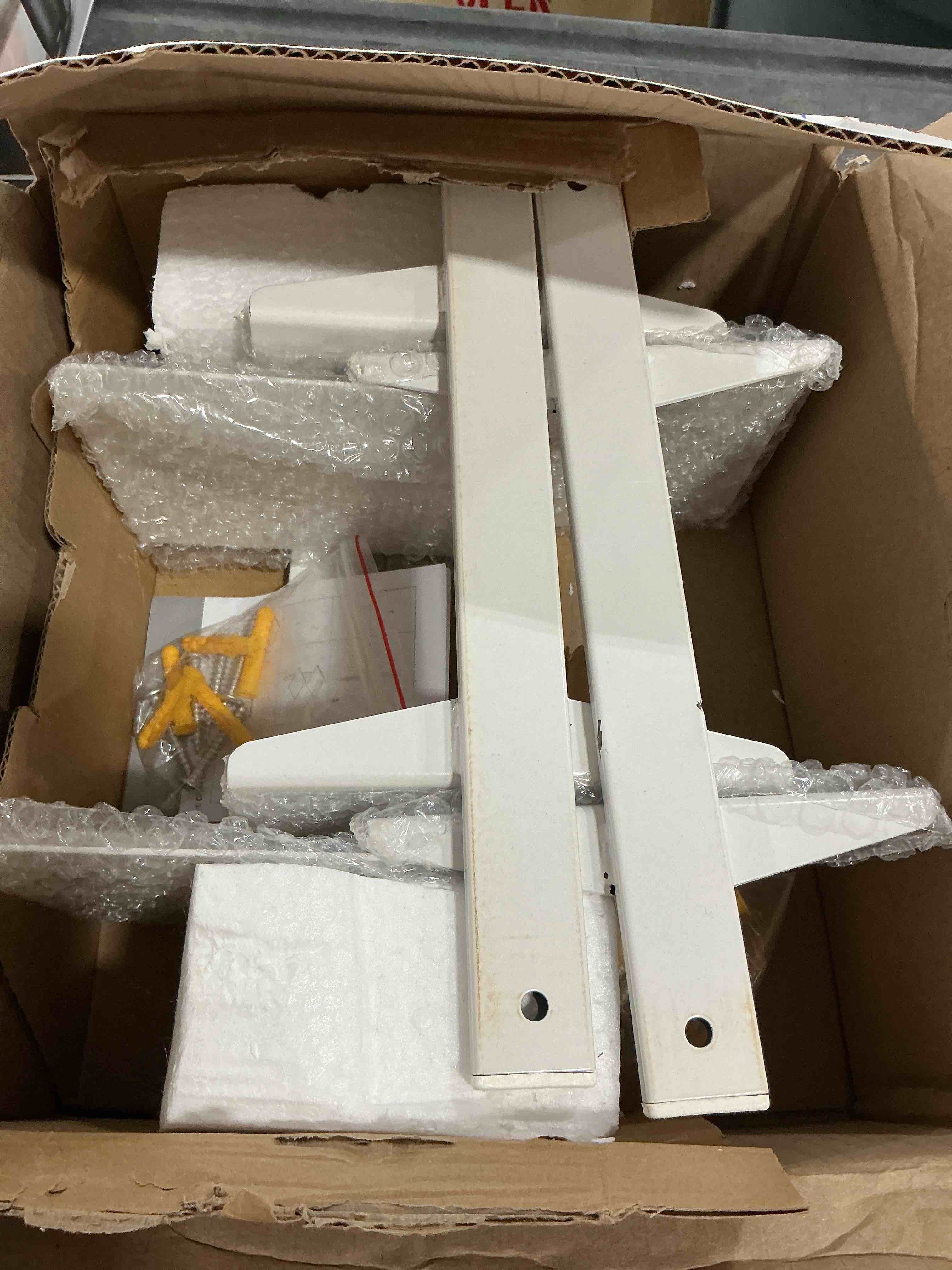 https://s3.amazonaws.com/lotting-images-prod/NonstopDeals/PNK3240389_1759495464096.jpeg