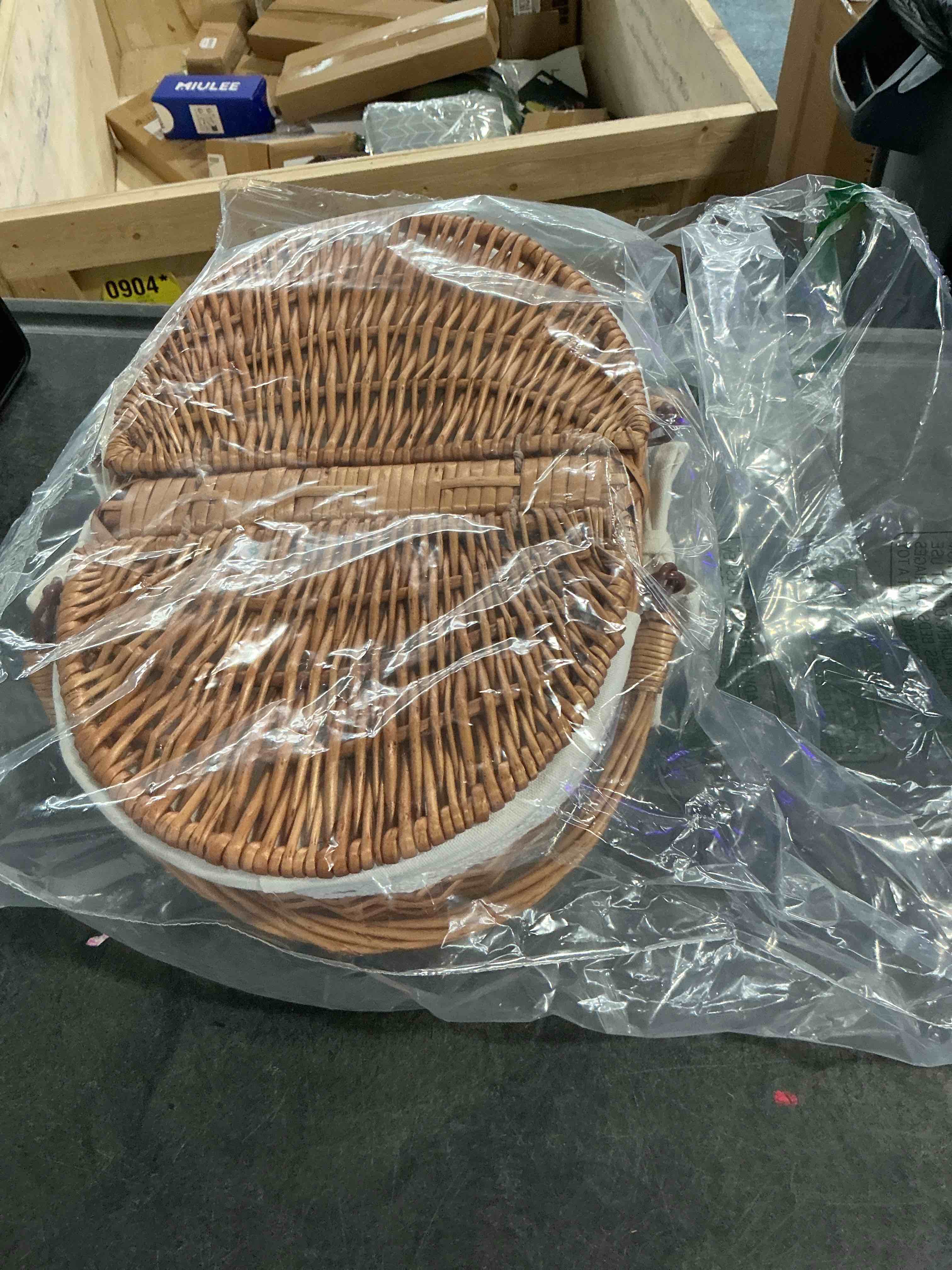 https://s3.amazonaws.com/lotting-images-prod/NonstopDeals/PNK3240568_1759775348204.jpeg