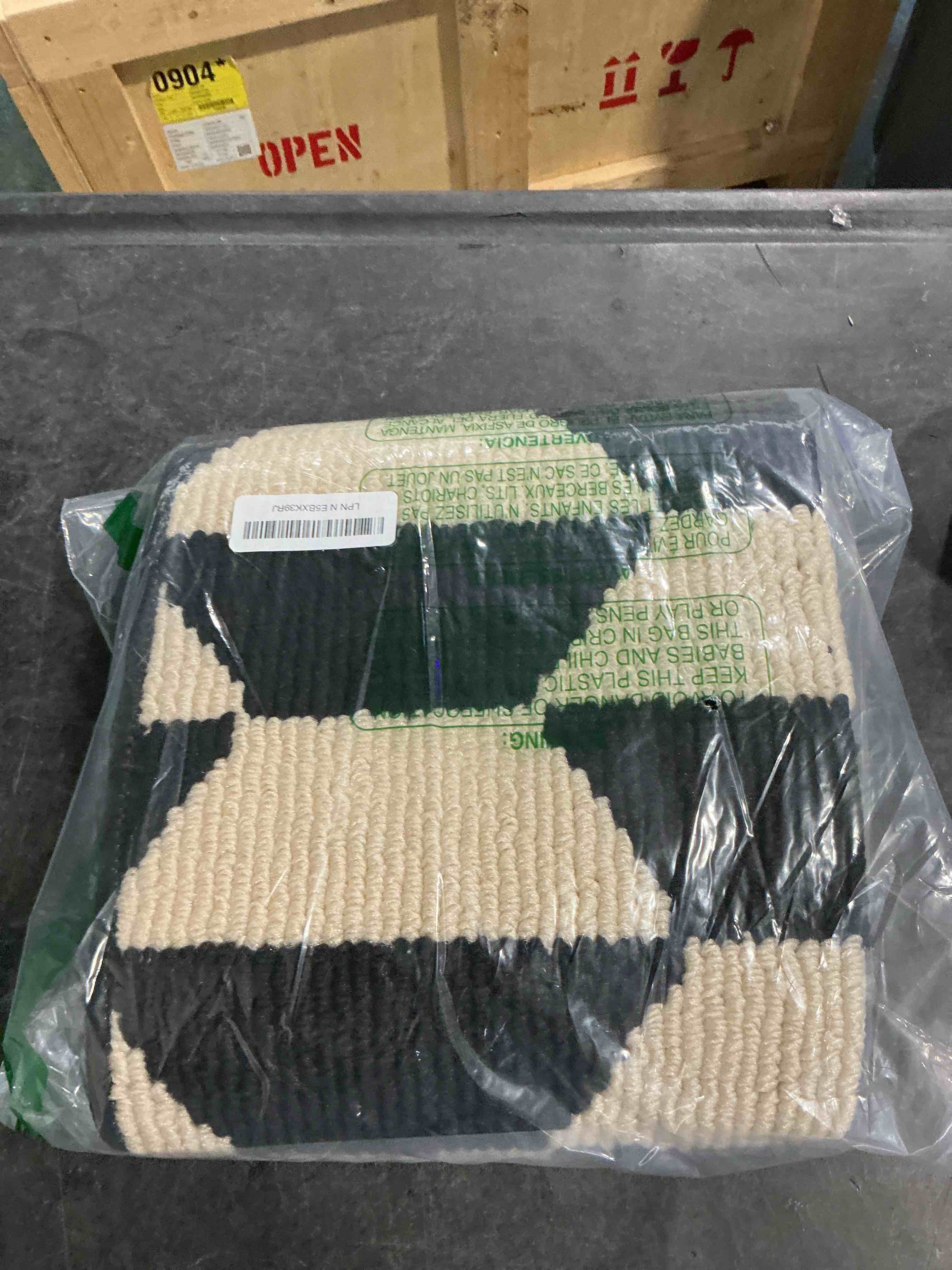 https://s3.amazonaws.com/lotting-images-prod/NonstopDeals/PNK3240683_1759784510182.jpeg