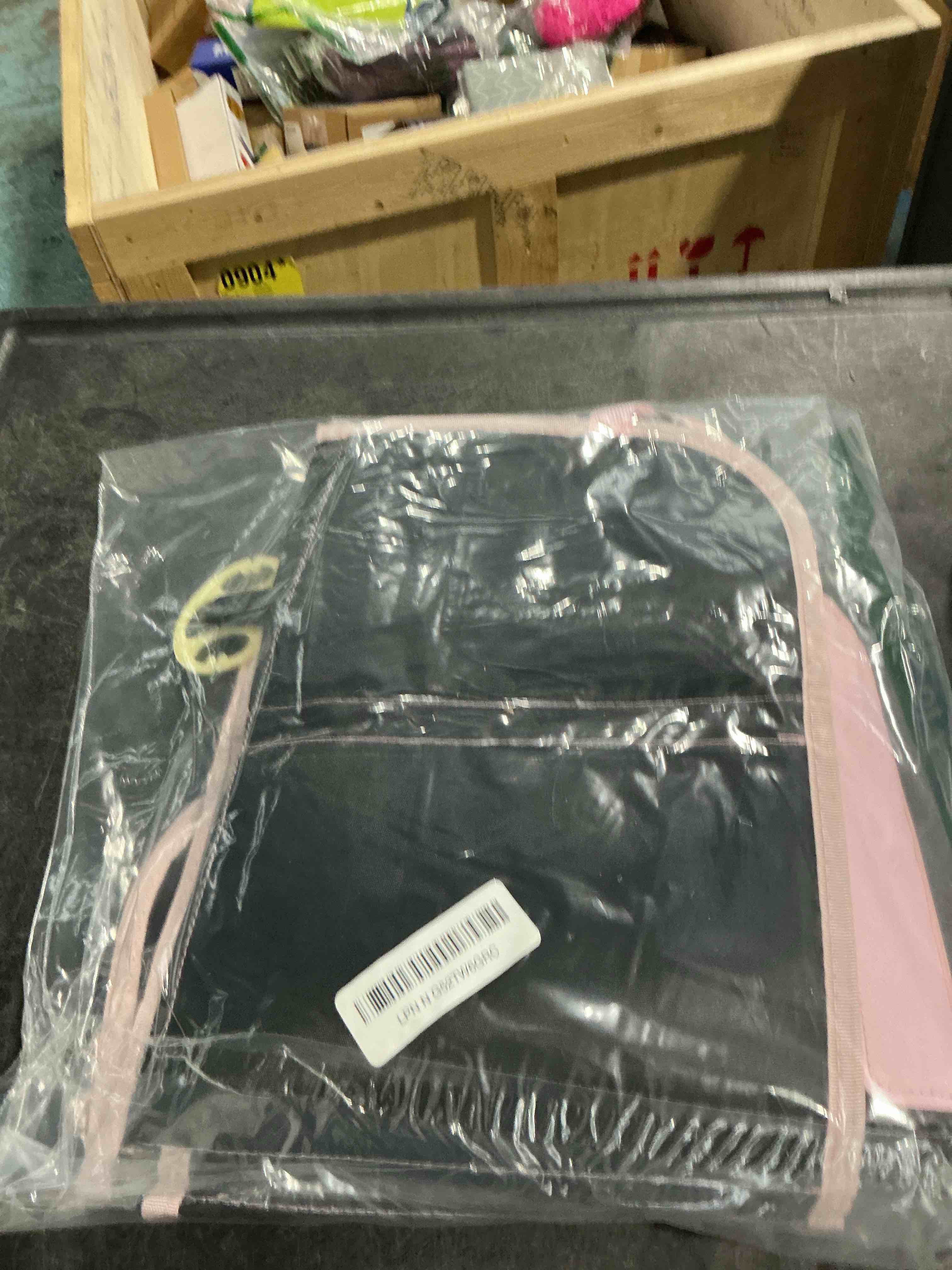 https://s3.amazonaws.com/lotting-images-prod/NonstopDeals/PNK3240685_1759784575669.jpeg