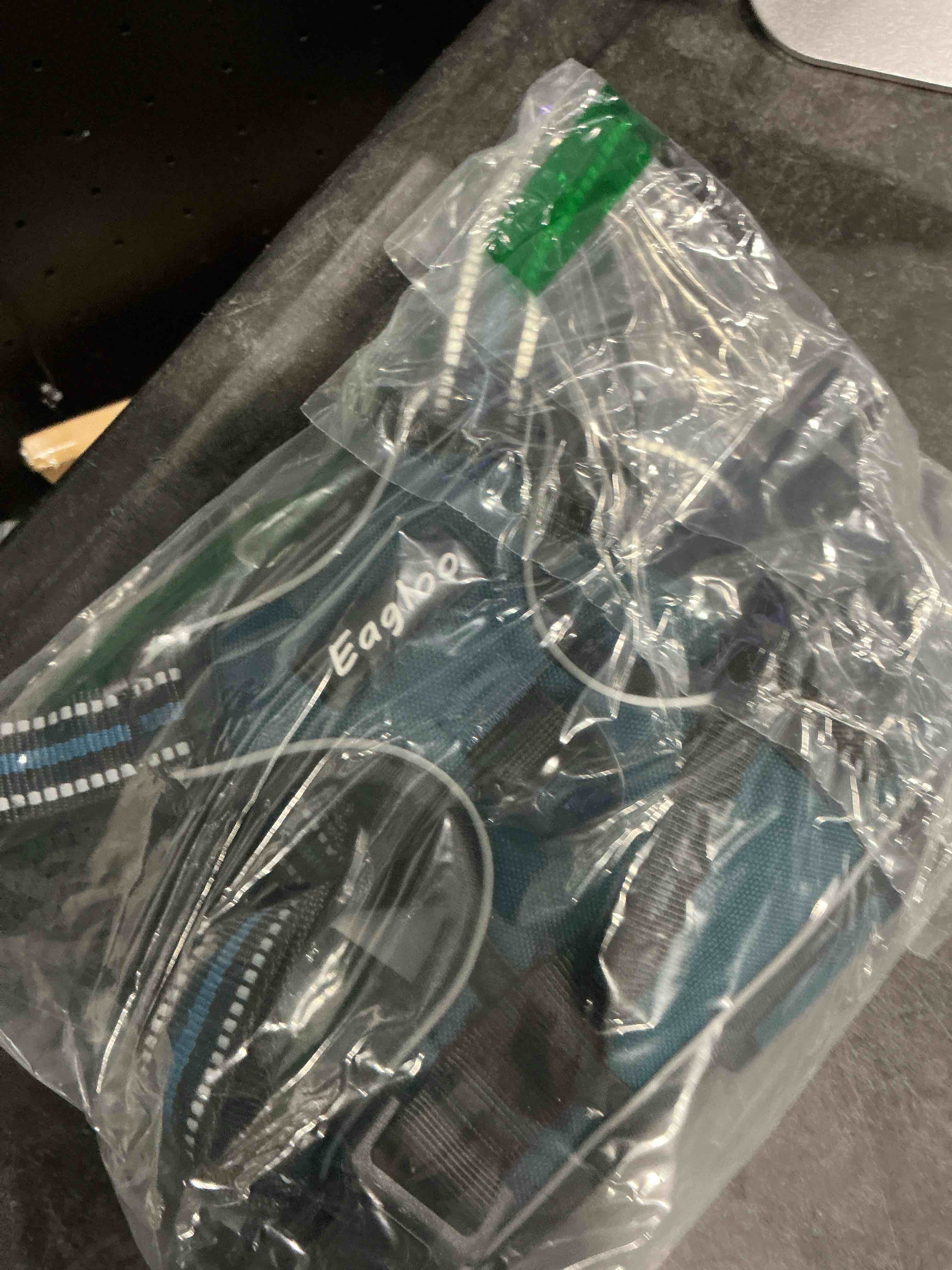 https://s3.amazonaws.com/lotting-images-prod/NonstopDeals/PNK3240703_1759785054895.jpeg