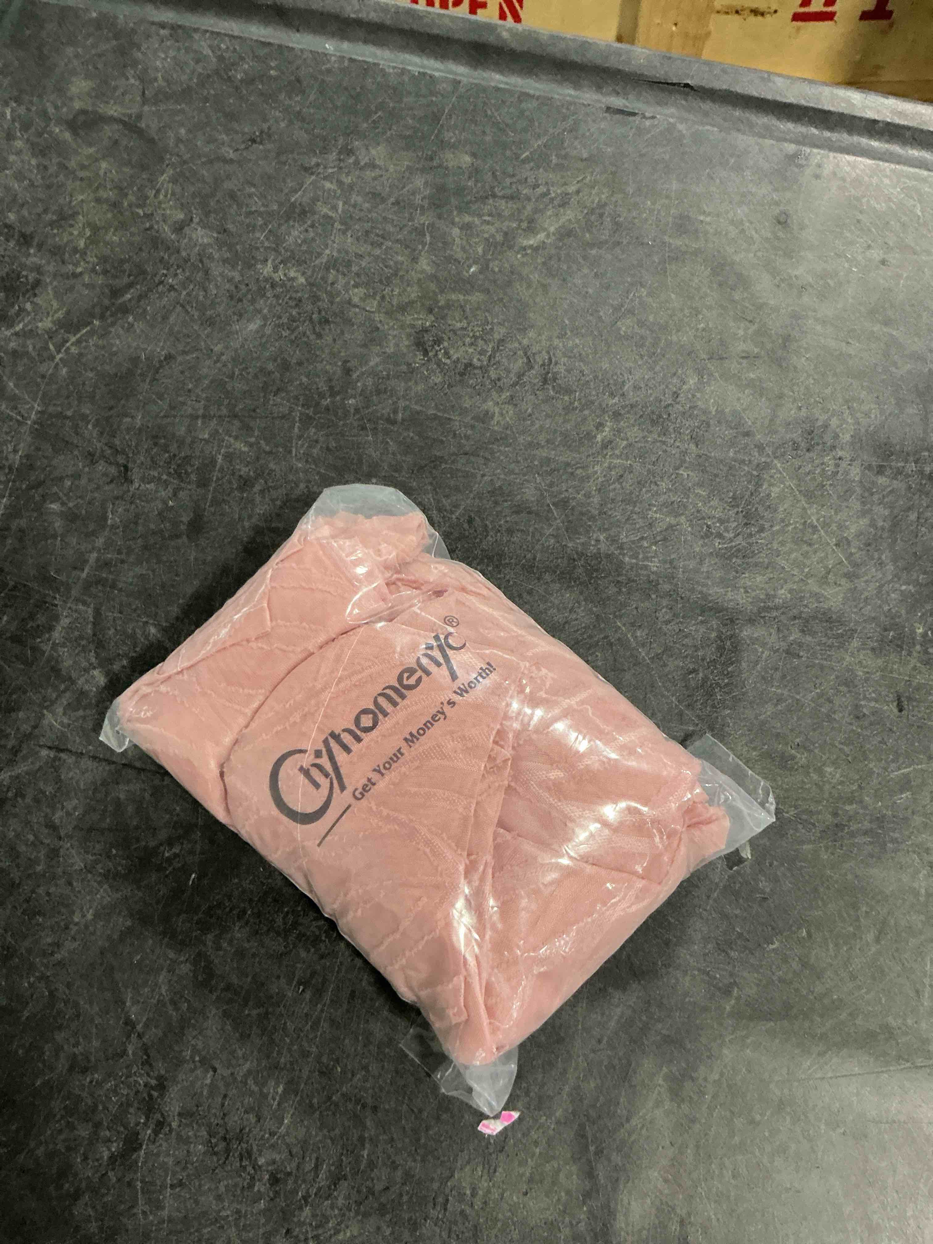 https://s3.amazonaws.com/lotting-images-prod/NonstopDeals/PNK3240705_1759785060772.jpeg
