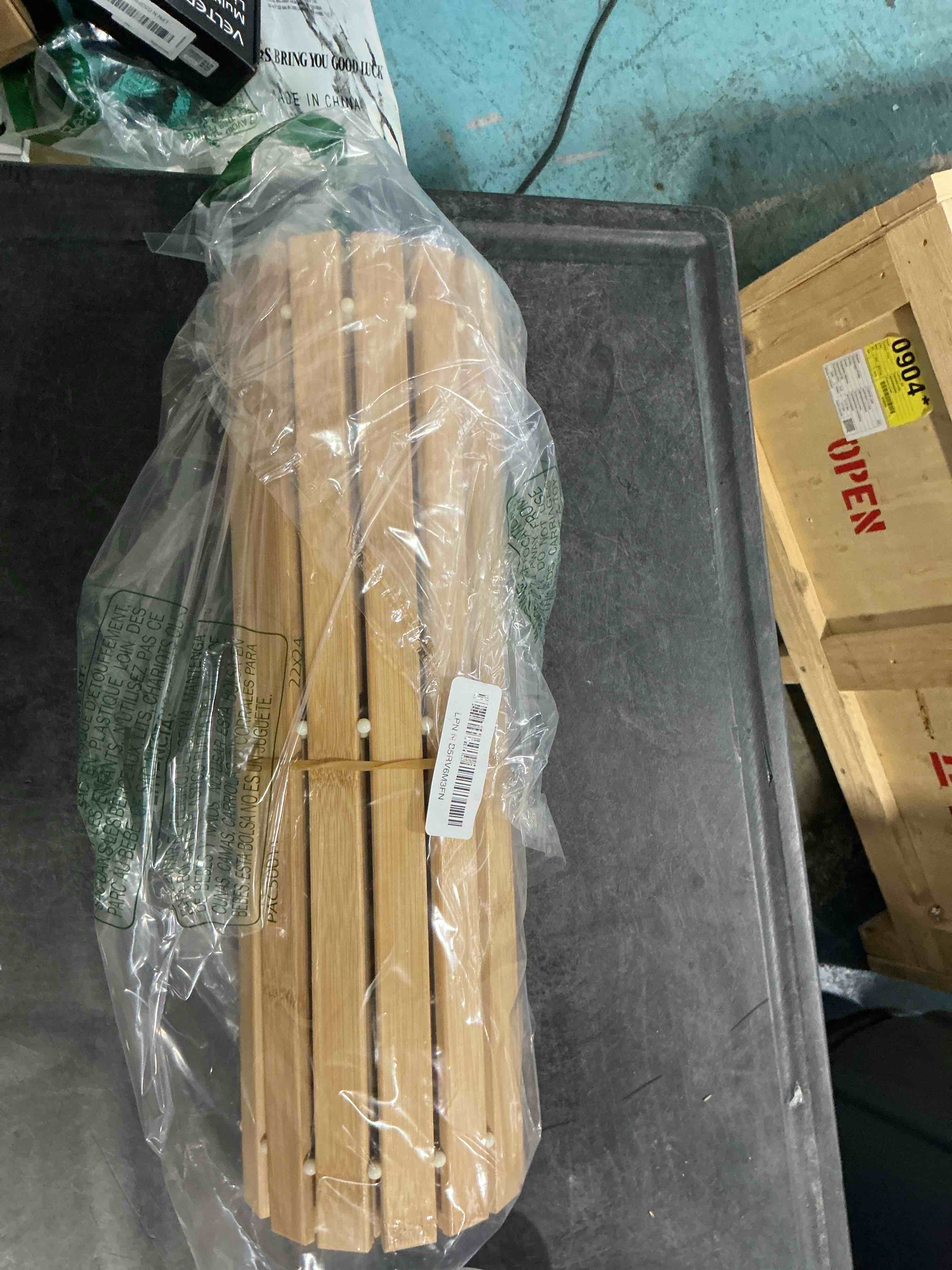 https://s3.amazonaws.com/lotting-images-prod/NonstopDeals/PNK3240705_1759785109731.jpeg