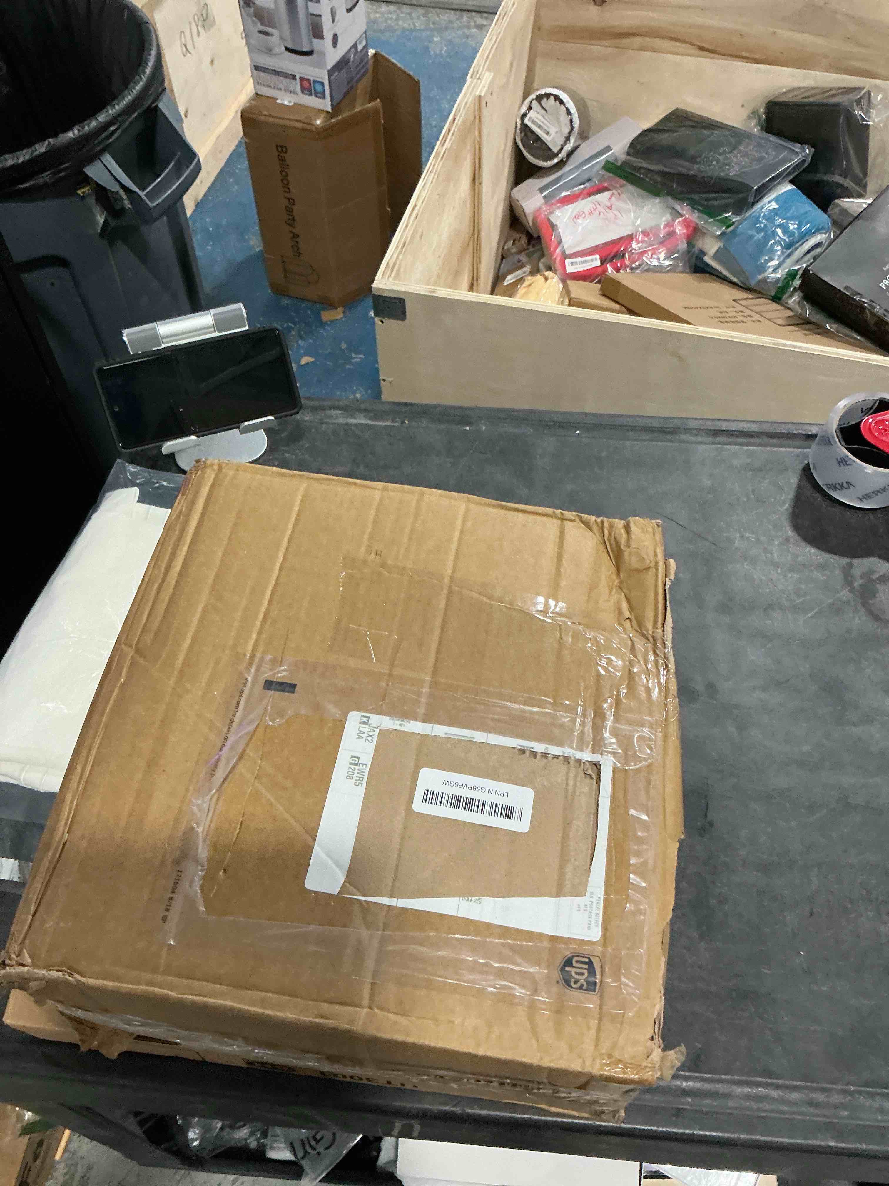 https://s3.amazonaws.com/lotting-images-prod/NonstopDeals/PNK3240707_1759785317797.jpeg