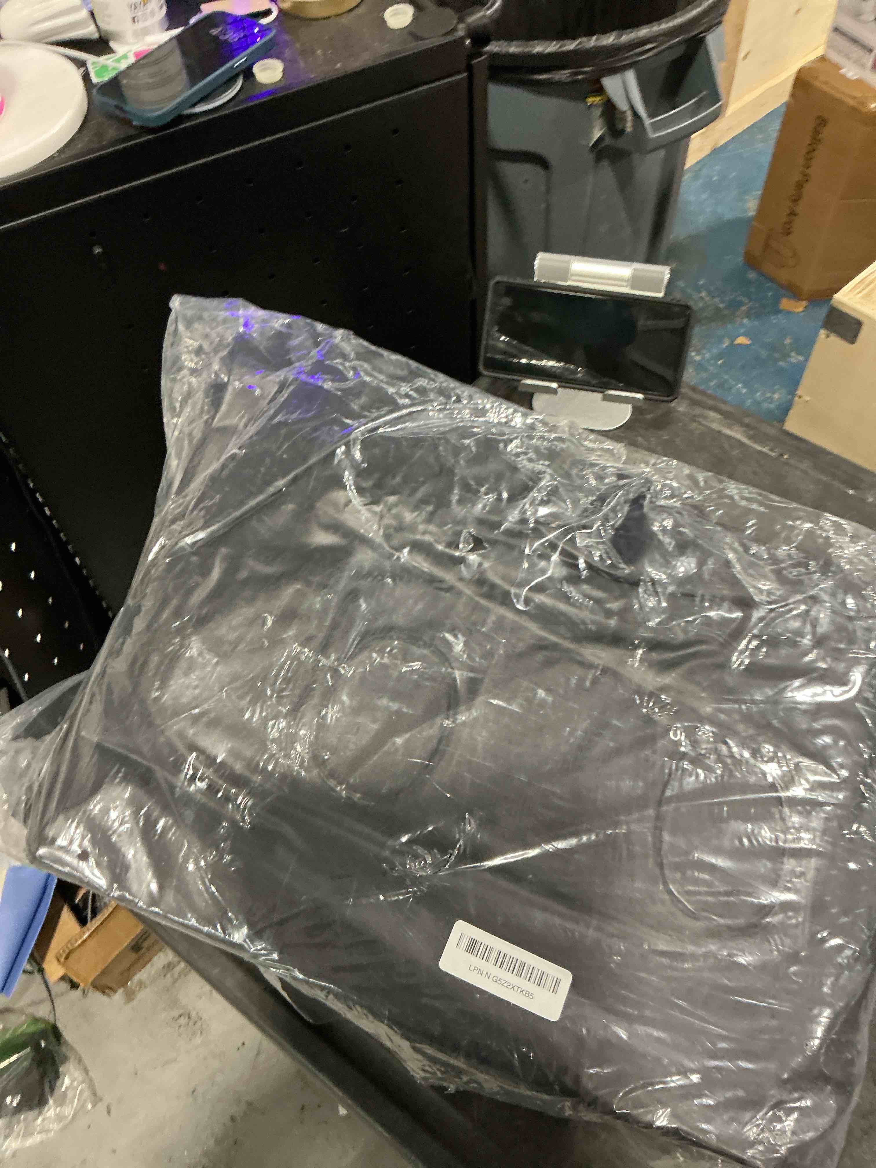 https://s3.amazonaws.com/lotting-images-prod/NonstopDeals/PNK3240729_1759786541098.jpeg