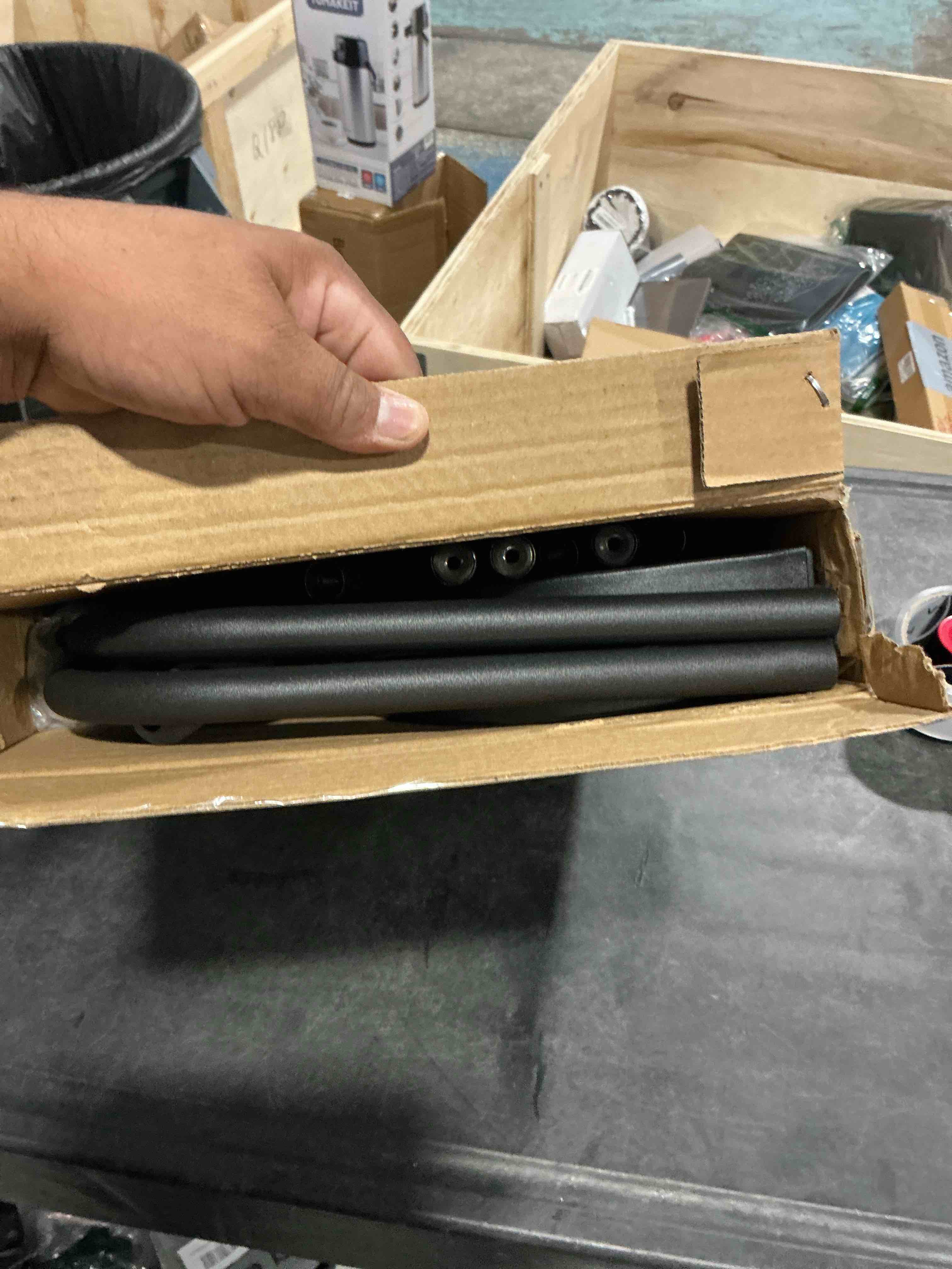 https://s3.amazonaws.com/lotting-images-prod/NonstopDeals/PNK3240743_1759787686406.jpeg