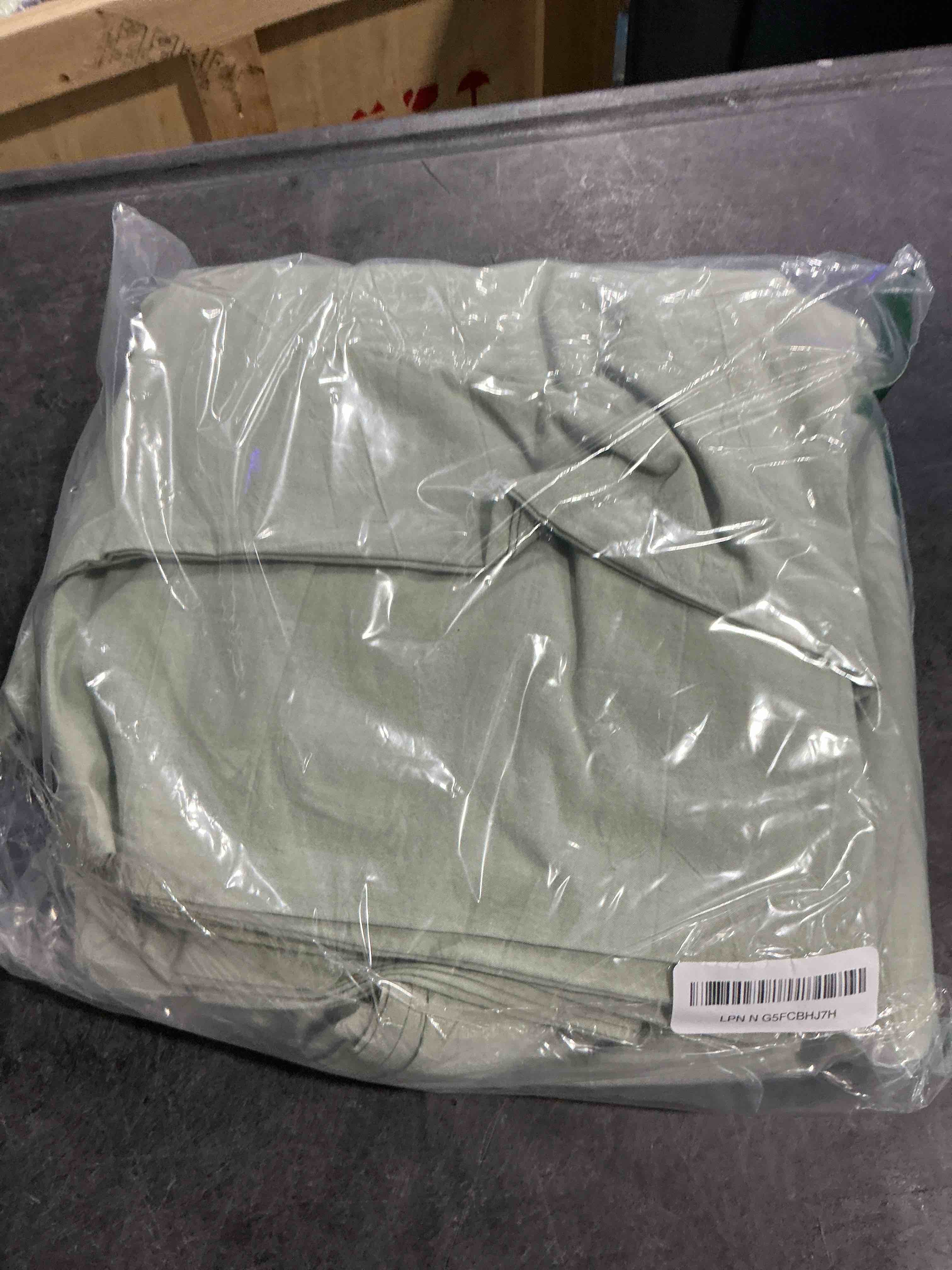 https://s3.amazonaws.com/lotting-images-prod/NonstopDeals/PNK3240751_1759788226866.jpeg