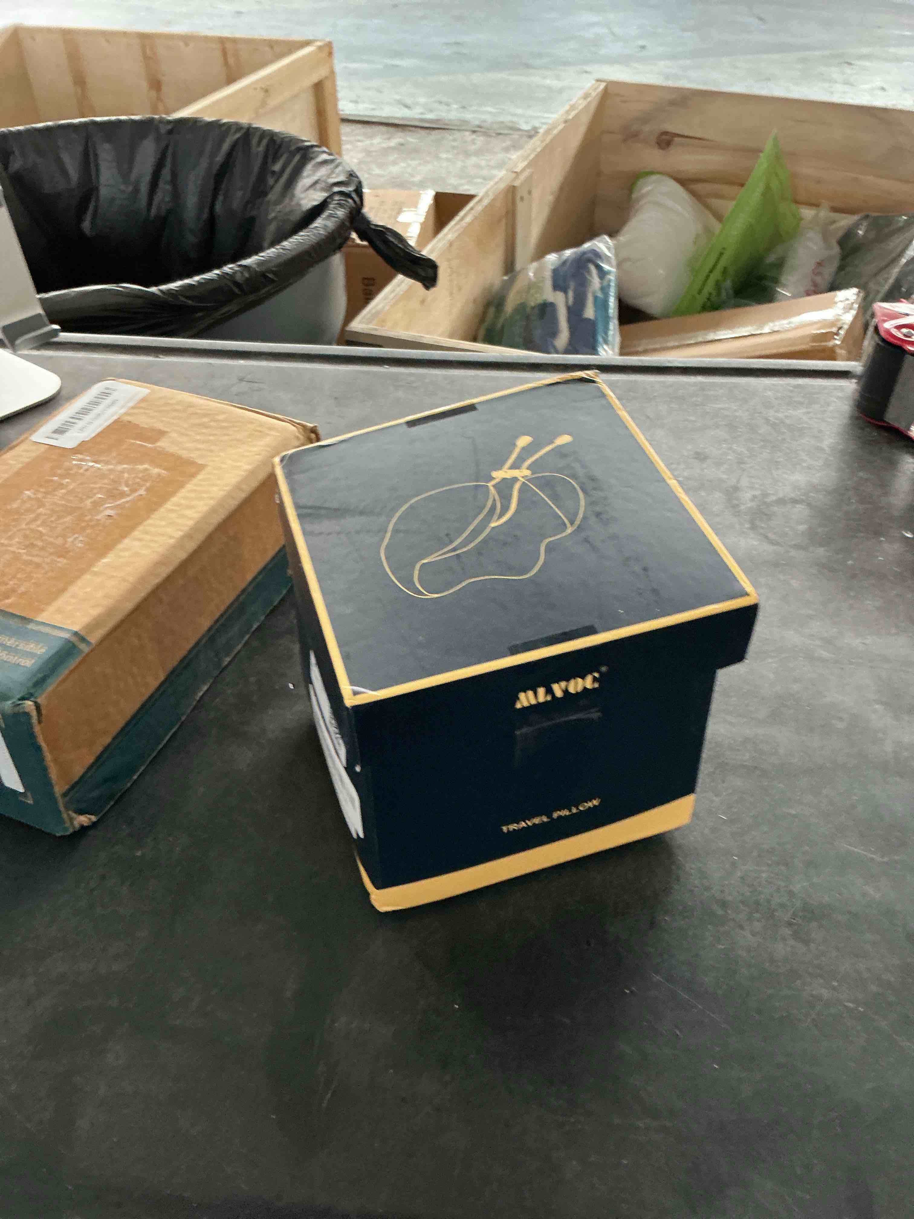 https://s3.amazonaws.com/lotting-images-prod/NonstopDeals/PNK3240797_1759869372981.jpeg