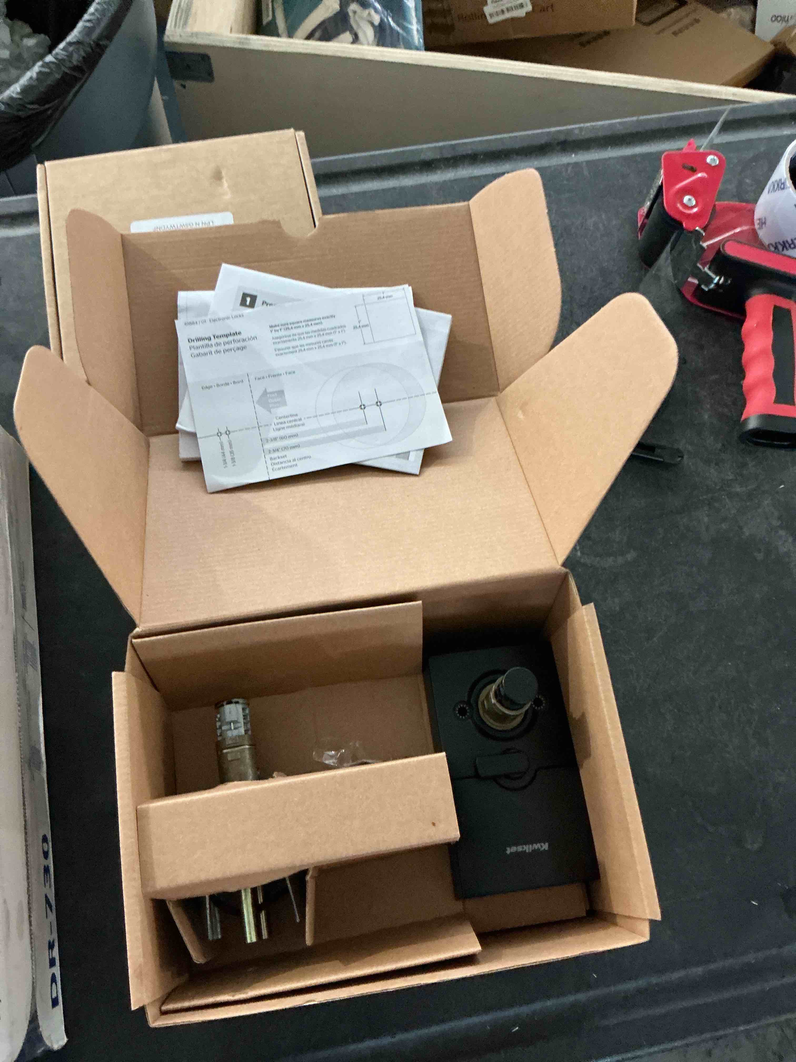 https://s3.amazonaws.com/lotting-images-prod/NonstopDeals/PNK3240810_1759873751352.jpeg