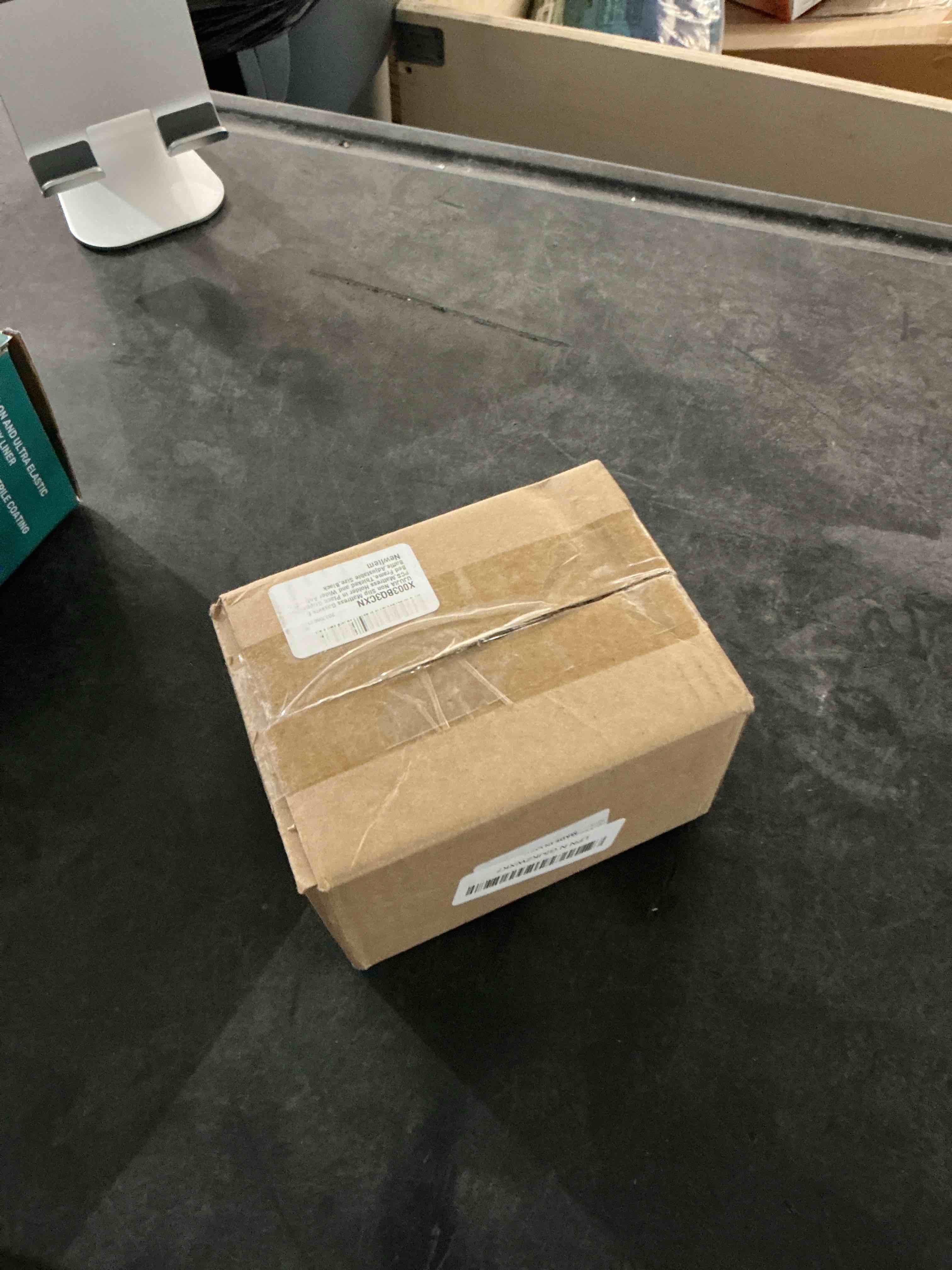 https://s3.amazonaws.com/lotting-images-prod/NonstopDeals/PNK3240836_1759878041762.jpeg