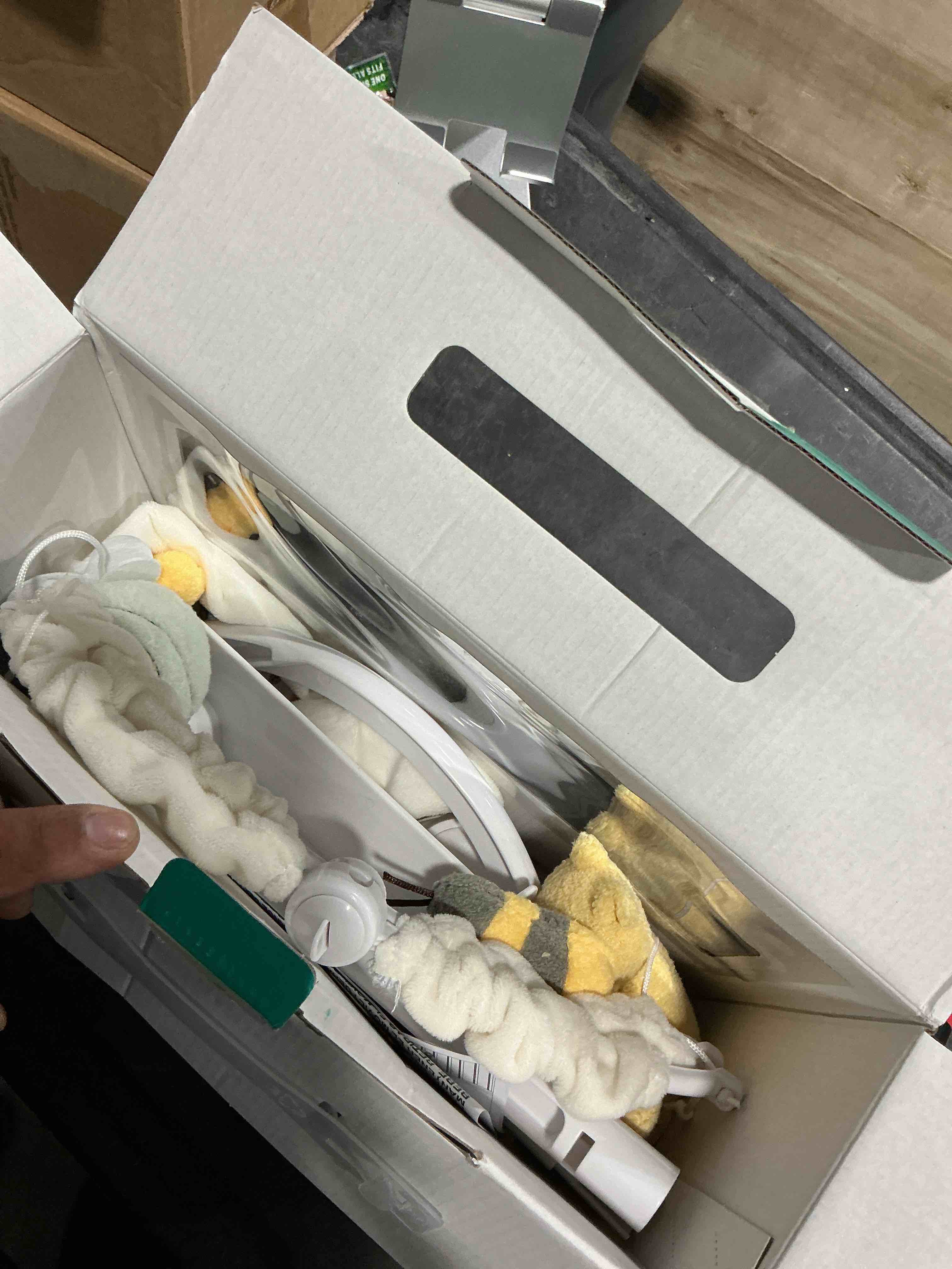 https://s3.amazonaws.com/lotting-images-prod/NonstopDeals/PNK3240881_1759882146782.jpeg