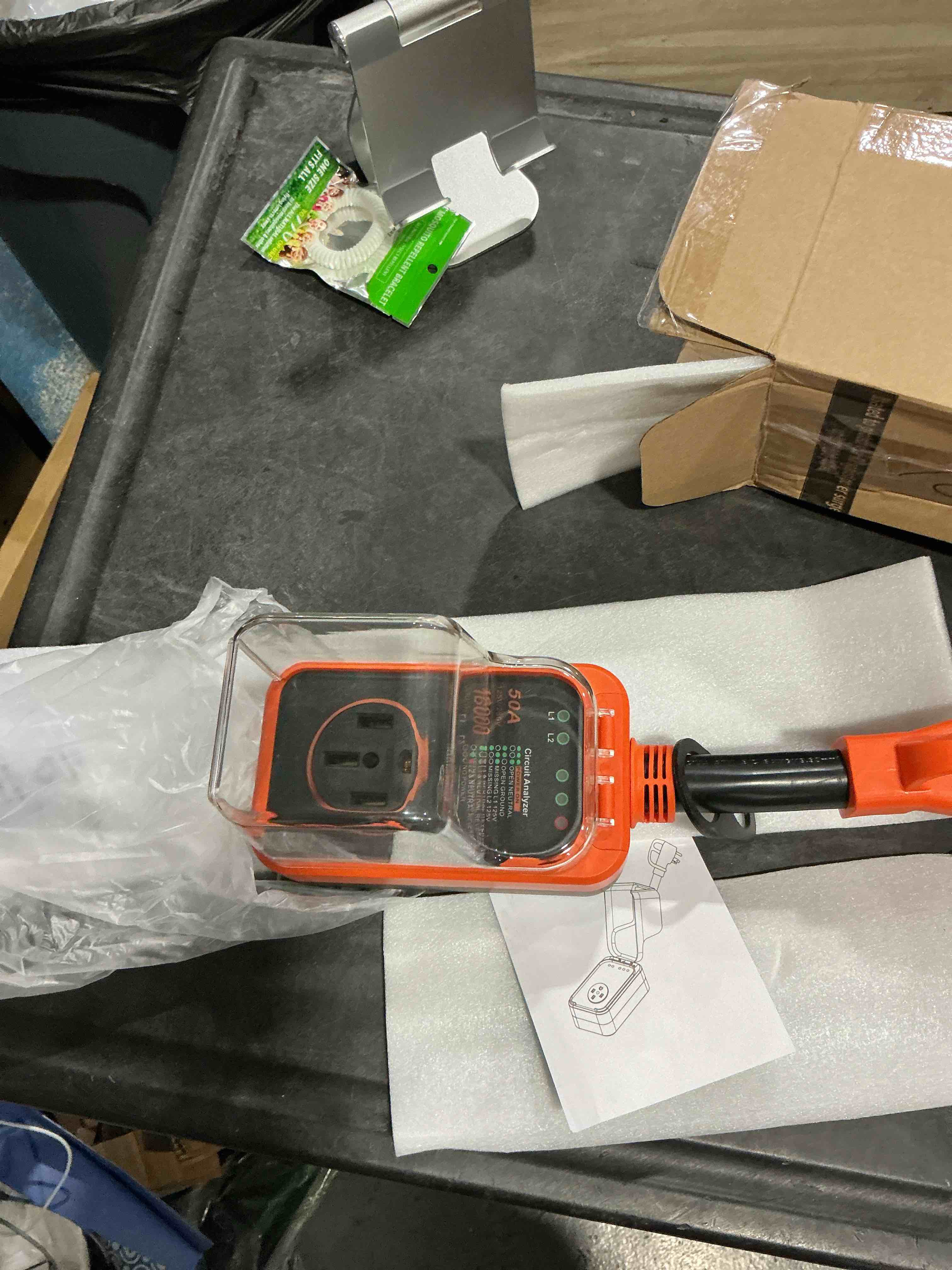 https://s3.amazonaws.com/lotting-images-prod/NonstopDeals/PNK3240888_1759882497818.jpeg