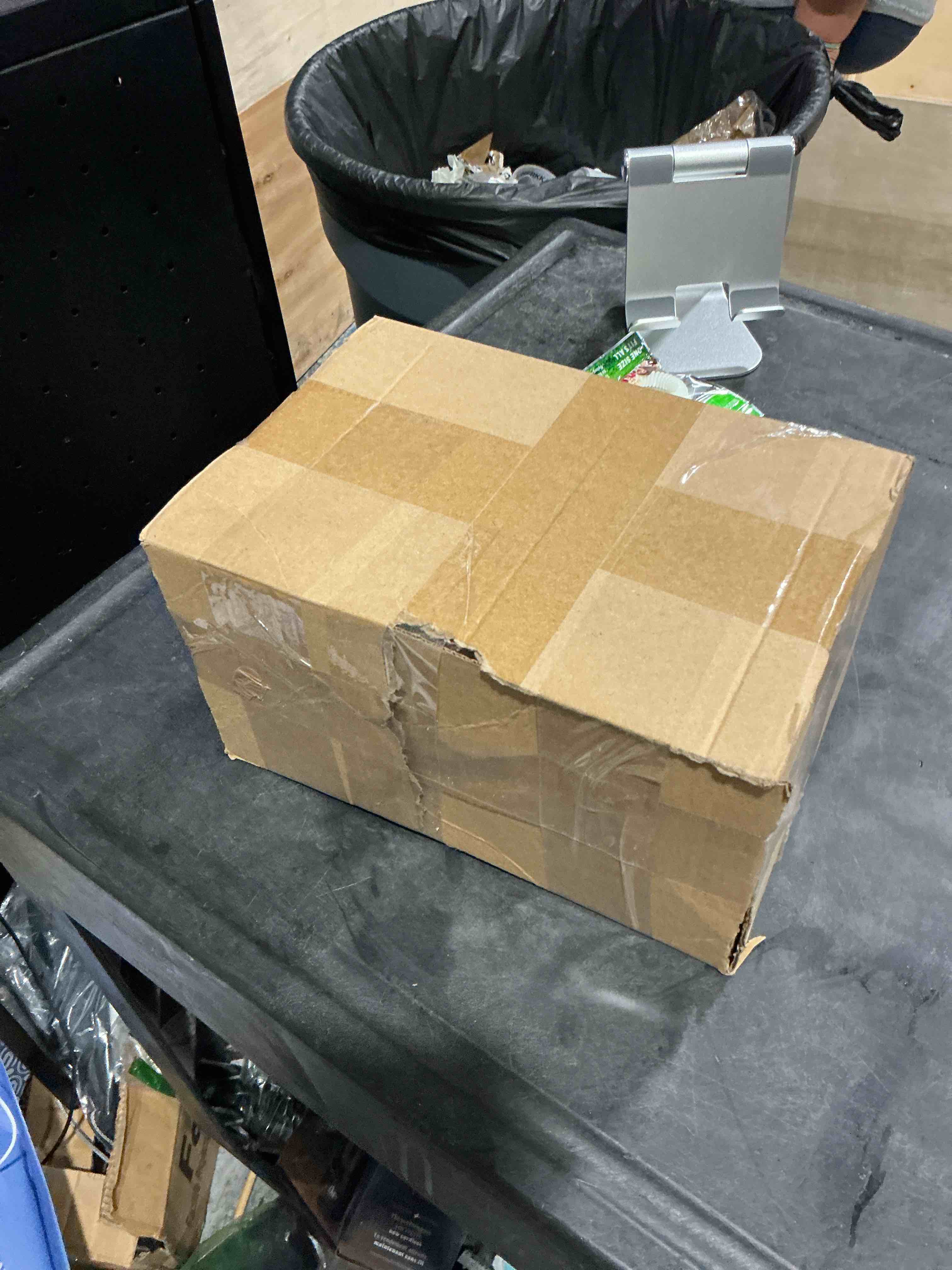 https://s3.amazonaws.com/lotting-images-prod/NonstopDeals/PNK3240897_1759883809324.jpeg