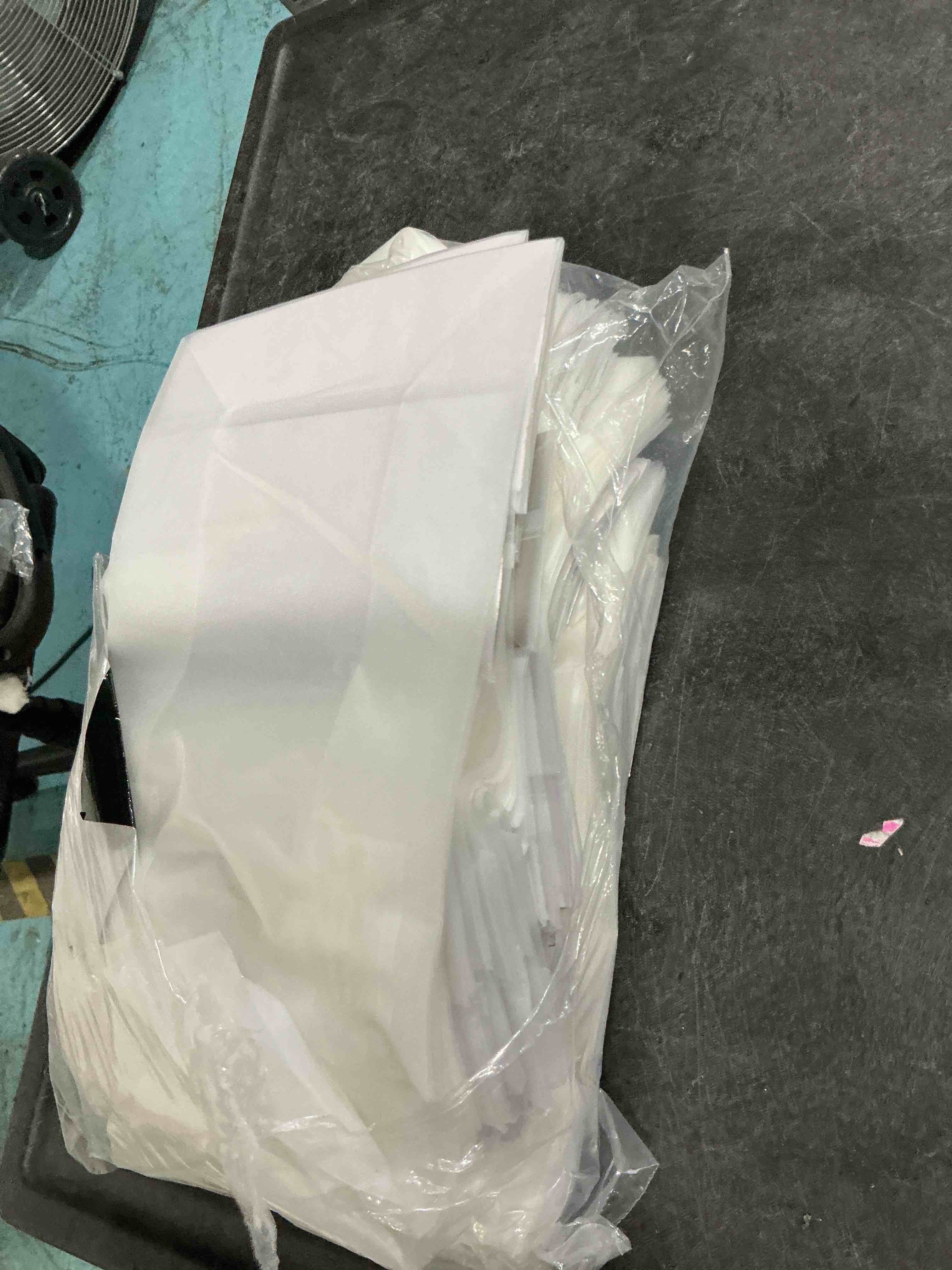 https://s3.amazonaws.com/lotting-images-prod/NonstopDeals/PNK3240922_1759885678752.jpeg