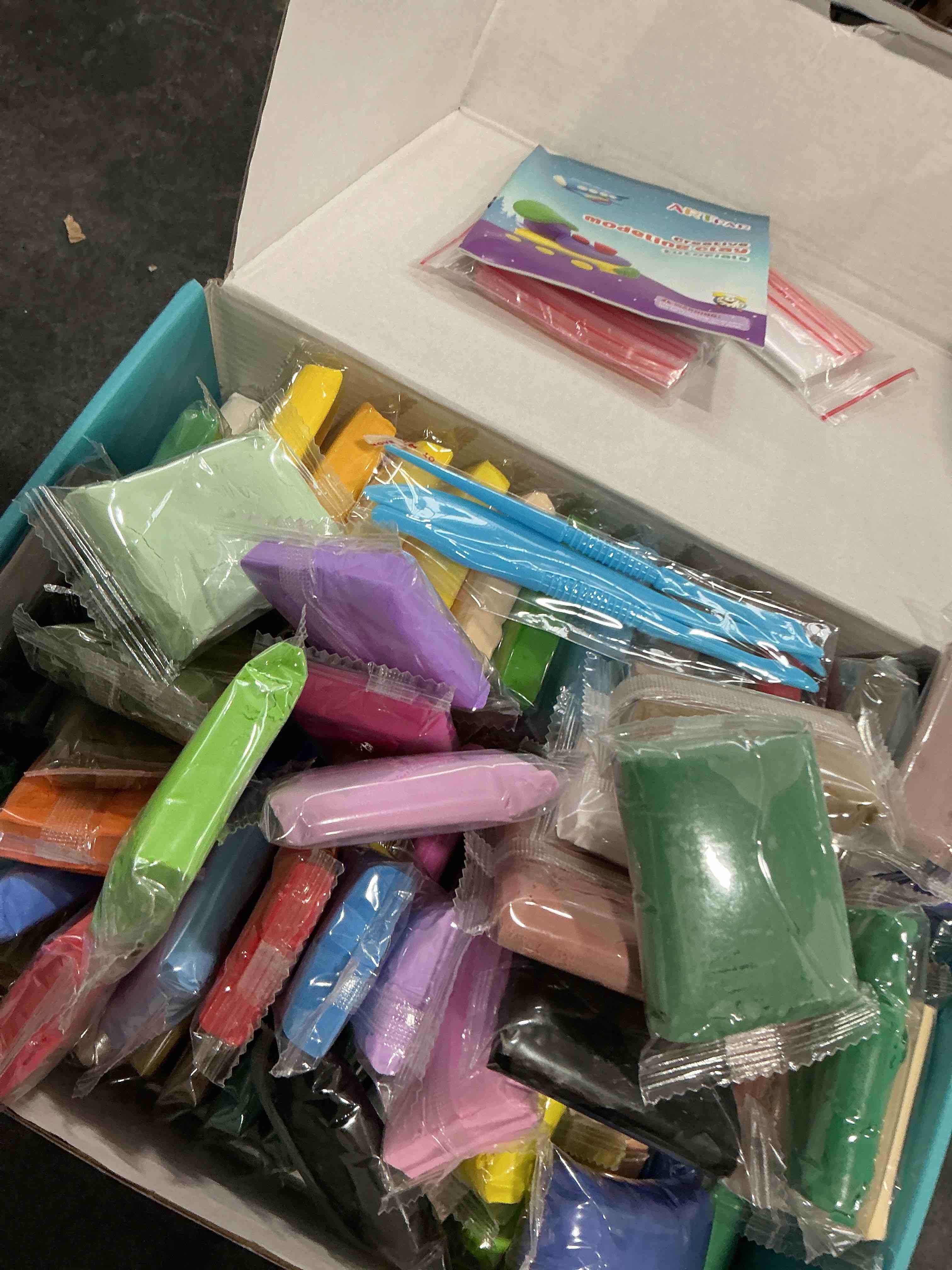 Condition photo showing Good Condition for Air Dry Clay for Kids,90 Colors Modeling Model Magic Clay,DIY Molding Clay Starter Kit with Sculpting Tools,Soft and Non-Sticky,Art and Crafts for Boys & Girls 3-12 Years Old.