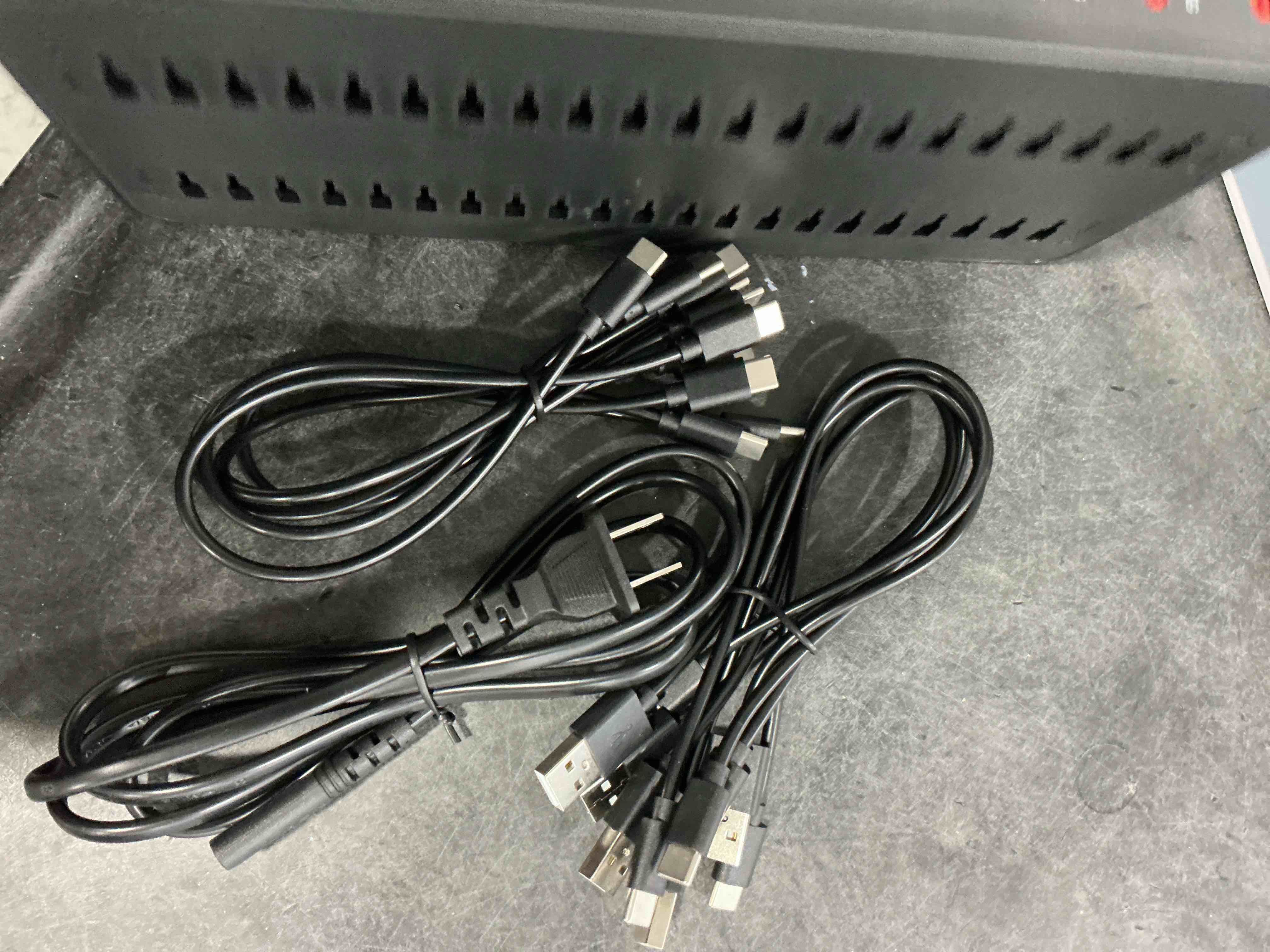 Condition photo showing Good Condition for Charging Station for Multiple Devices, 100W 10 Ports Charging Dock with 10 Cables Smart IC Tech and Adjustable Dividers Type-C?Multi USB Charger for iPhone Galaxy iPad Tablet?Black 100W10Port Black(Short Cables included)