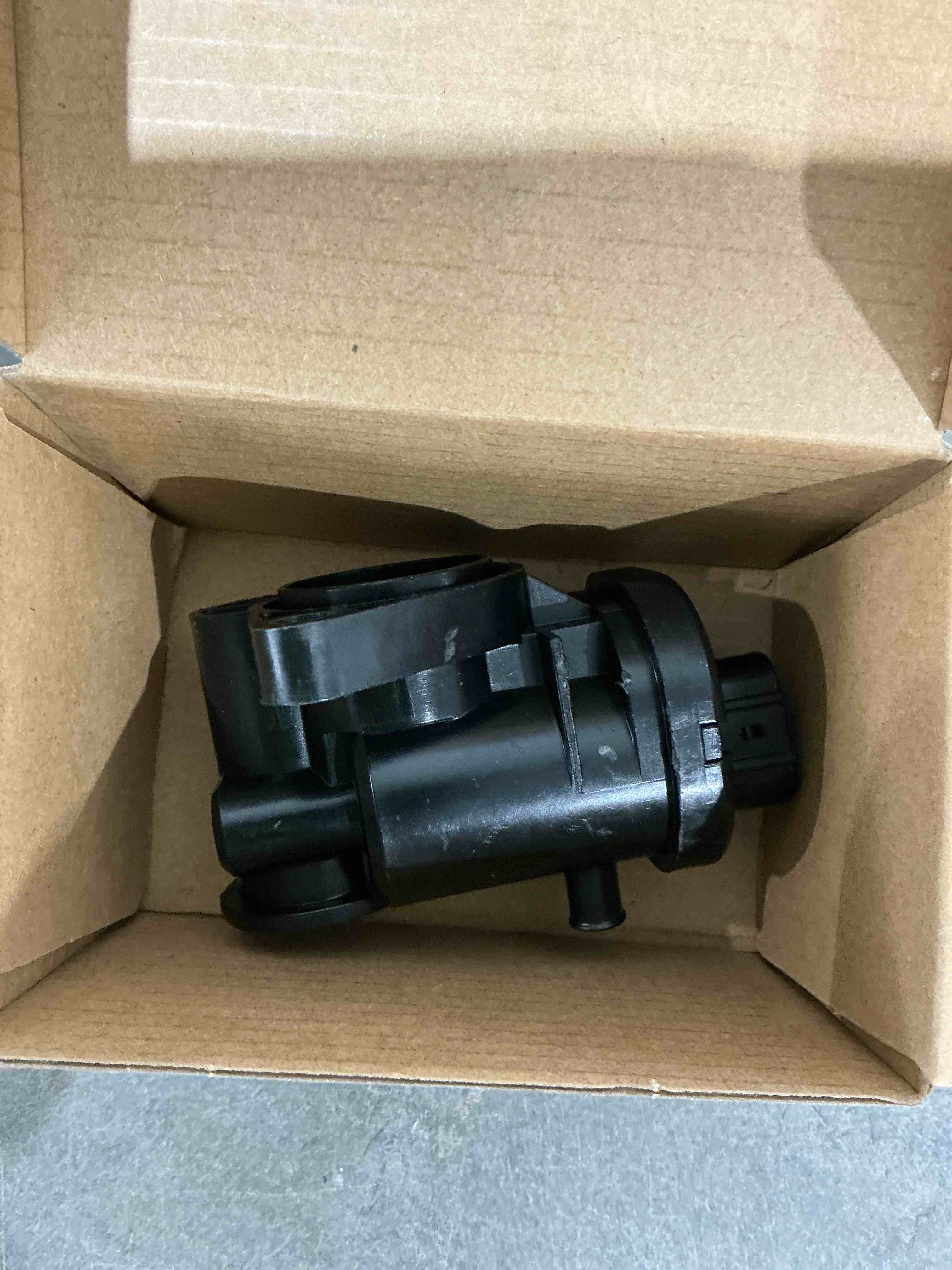 Condition photo showing Good Condition for Intake Manifold Solenoid Valve 14120AA090 012010-6110 Compatible with 2013-2014 Outback 2013-2014 Legacy