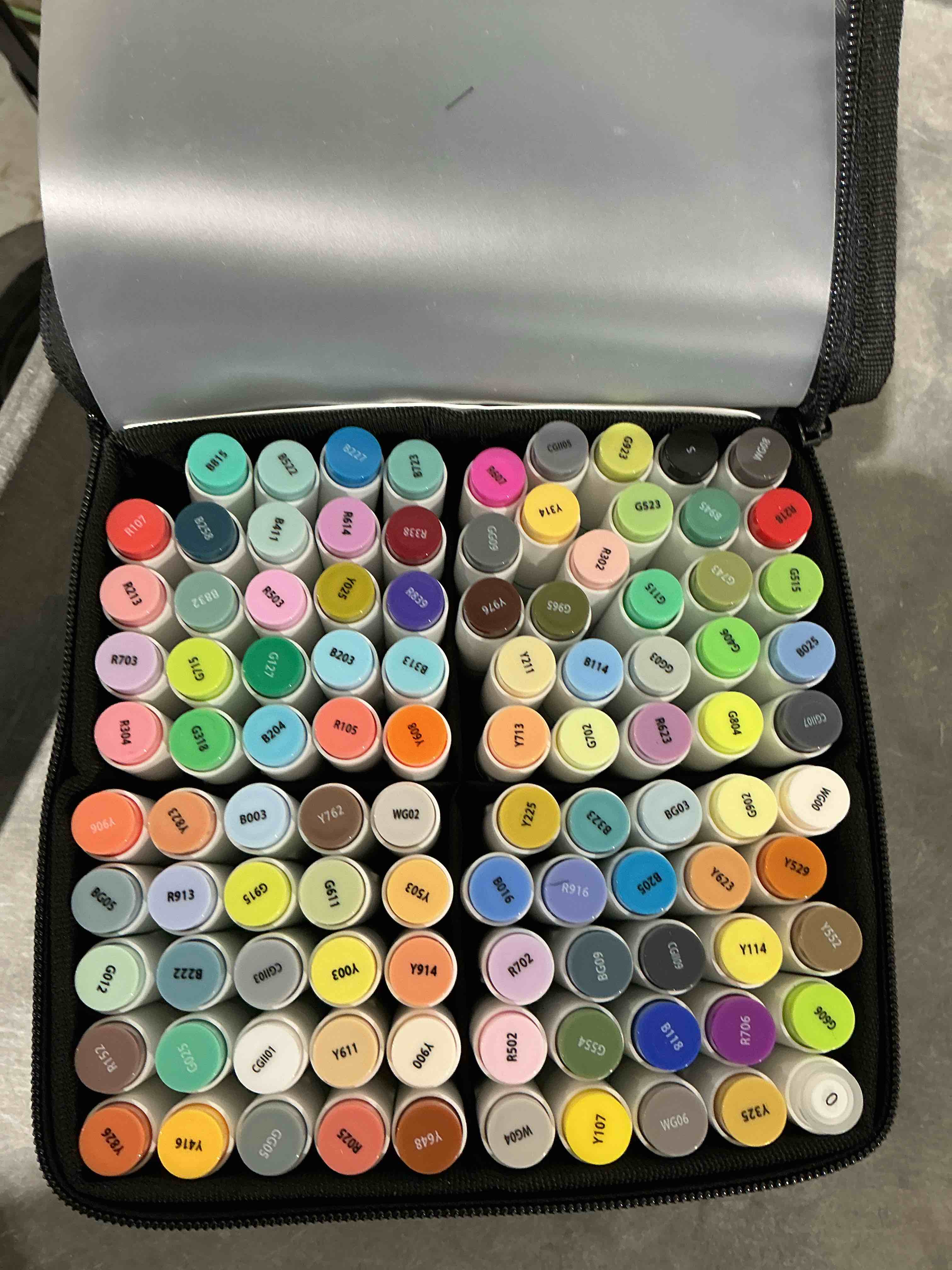 Condition photo showing Good Condition for Alcohol Markers, 100 Colors Dual Tips, Coloring Art Marker Set for Adults Kids, Alcohol Based Markers for Permanent, Sketching, Drawing with Non-Blending Pad(Chisel & Fine) Multicolor 1 Count (Pack of 100)