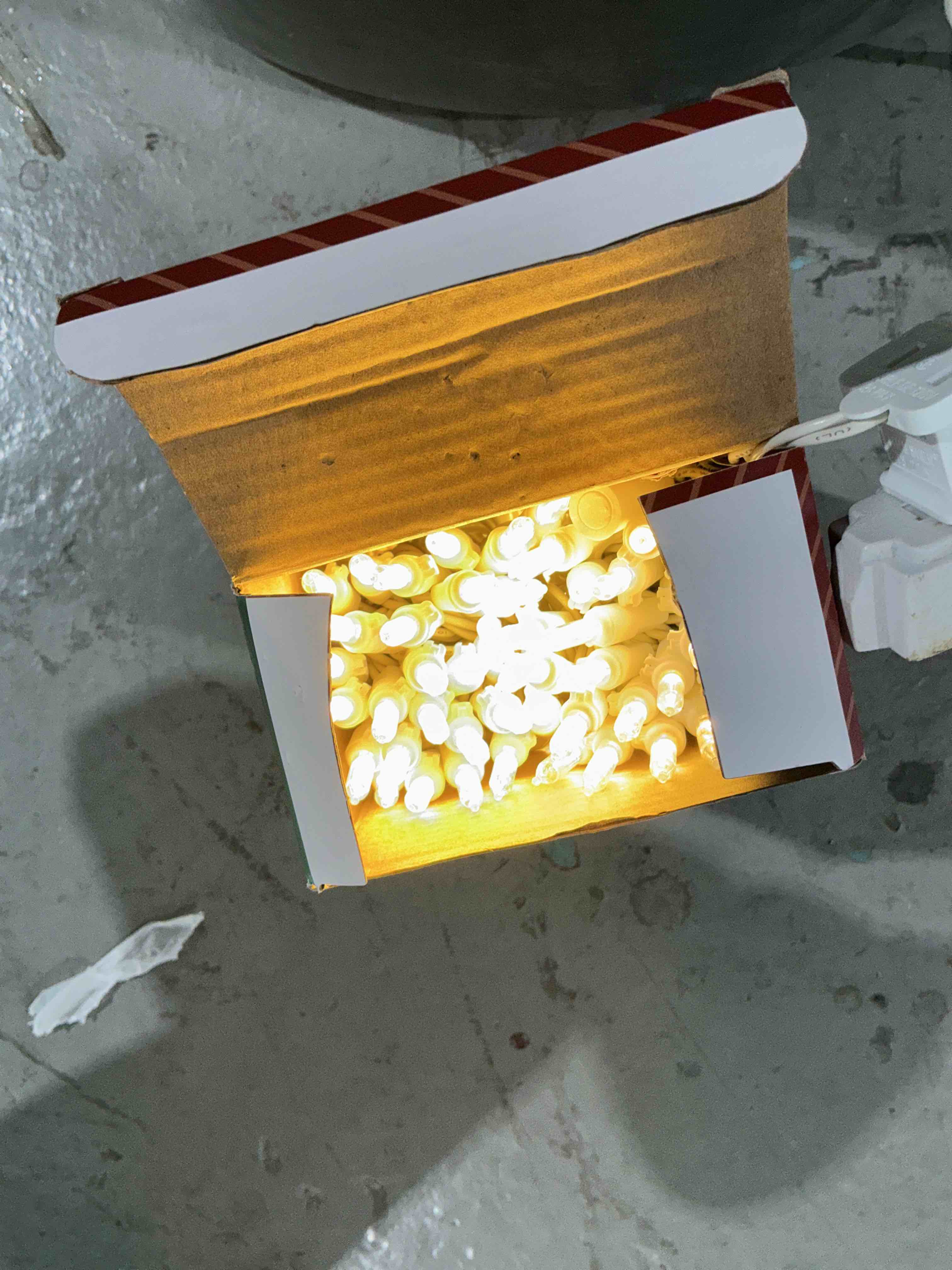 Condition photo showing Good Condition for Holiday Essence 100 LED Warm White Christmas String Lights Set, 26.9 Ft White Wire Indoor Outdoor Use Décor for Easter Wedding Bedroom Home Christmas Tree Traditional Decoration, UL Certified