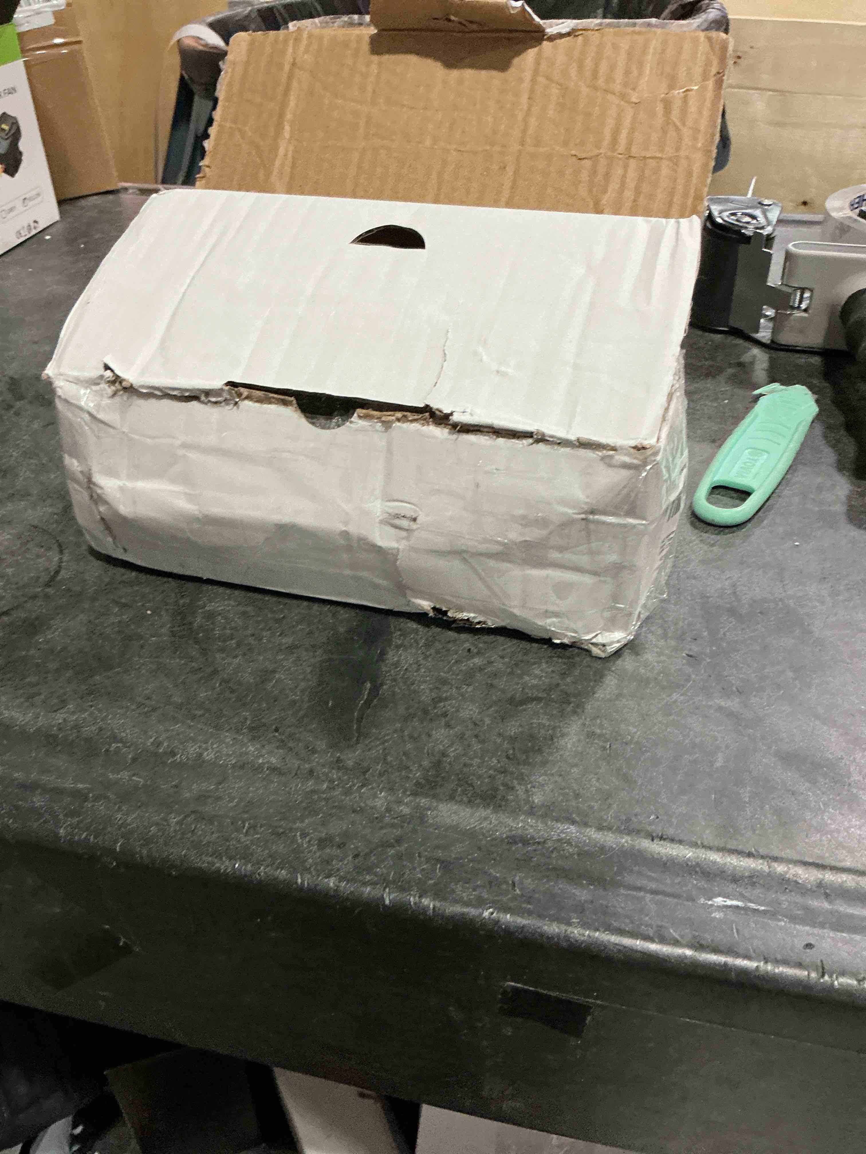 Condition photo showing New/Like New for HZ Starter Motor 136-7880 Compatible with Toro Timecutter and More 127-9209 133-1564 133-9828