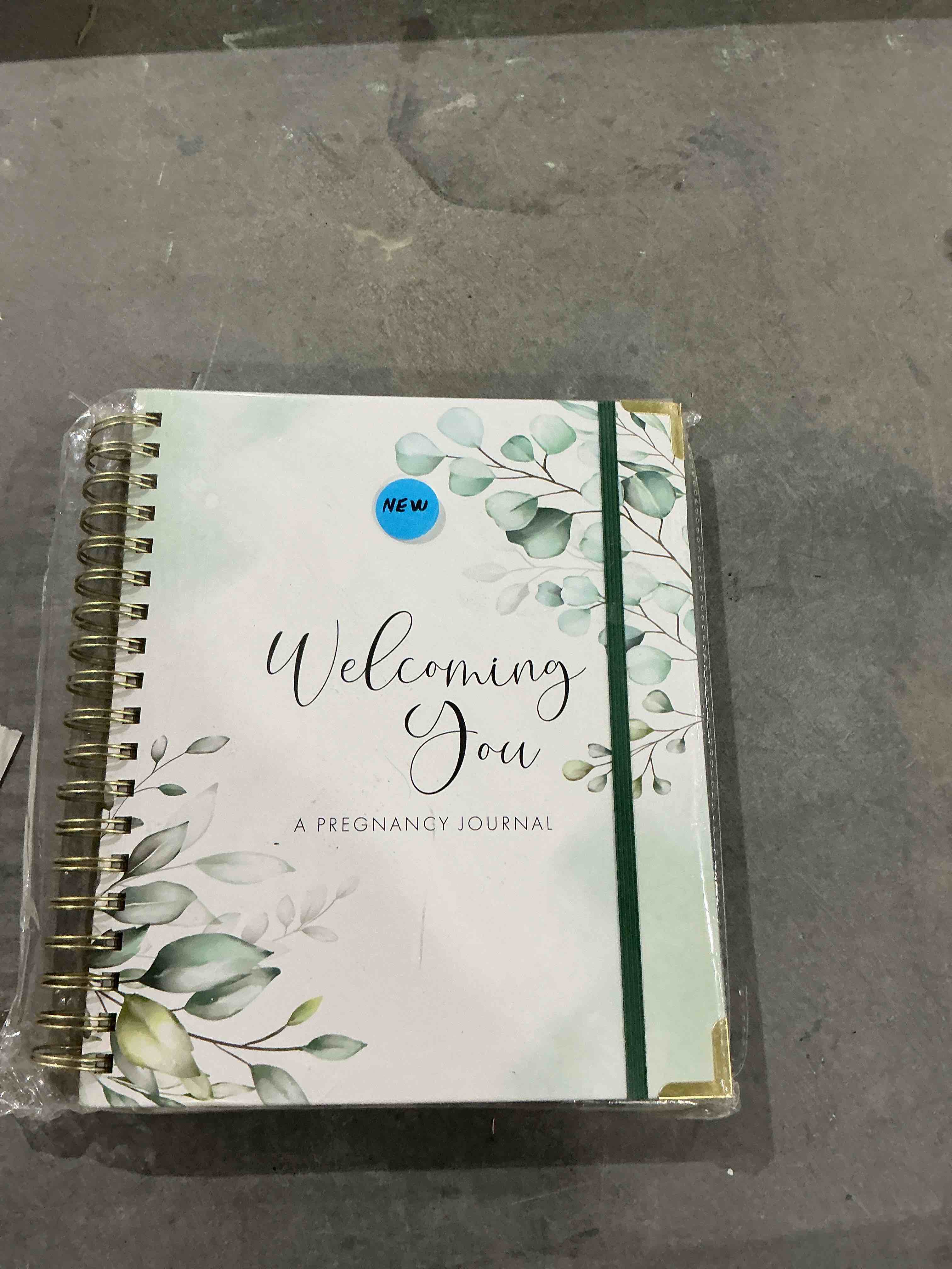 Condition photo showing New/Like New for ZICOTO Pregnancy Journal and Memory Book with Stickers and Keepsake Pocket - Lovely Must Have Gift for First Time Moms to Be - The Perfect Planner to Track Your Little Ones Life-Changing Journey