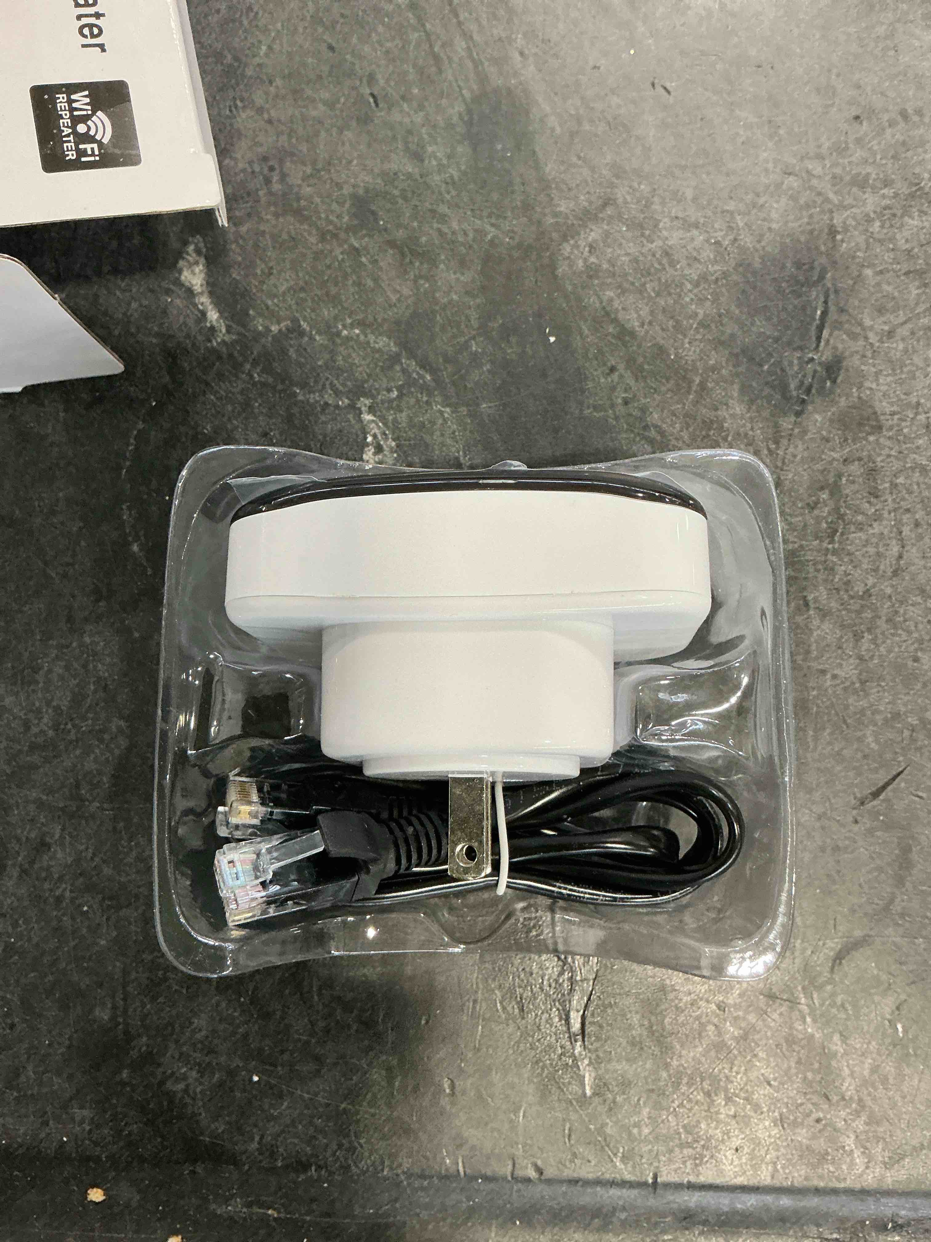 Condition photo showing Good Condition for WiFi Extender, WiFi Extenders Signal Booster for Home Up to 5000 sq.ft and 50 Devices, WiFi Range Extender, Wireless Repeater, Long Range Amplifier with Ethernet Port, 1-Tap Setup, Alexa Compatible
