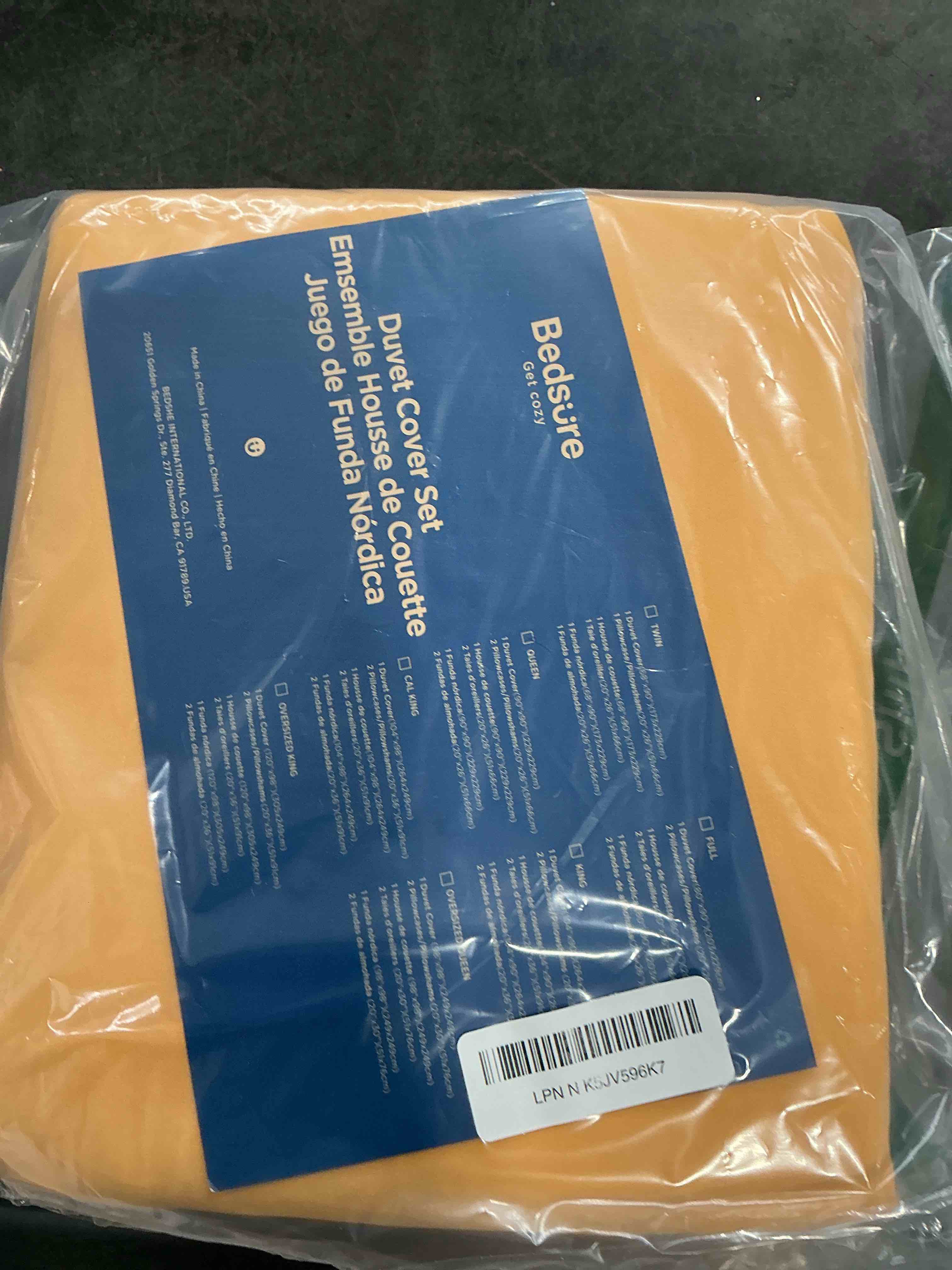 Condition photo showing Good Condition for Bedsure Duvet Cover Queen Size - Soft Double Brushed Bedding Set for Kids & Adults, Zipper Closure, 3 Pieces, Includes 1 Duvet Cover (90"x90") & 2 Pillow Shams, NO Comforter, Golden Yellow Queen (90"x 90") 09 - Golden Yellow (3-piece No Comforter)