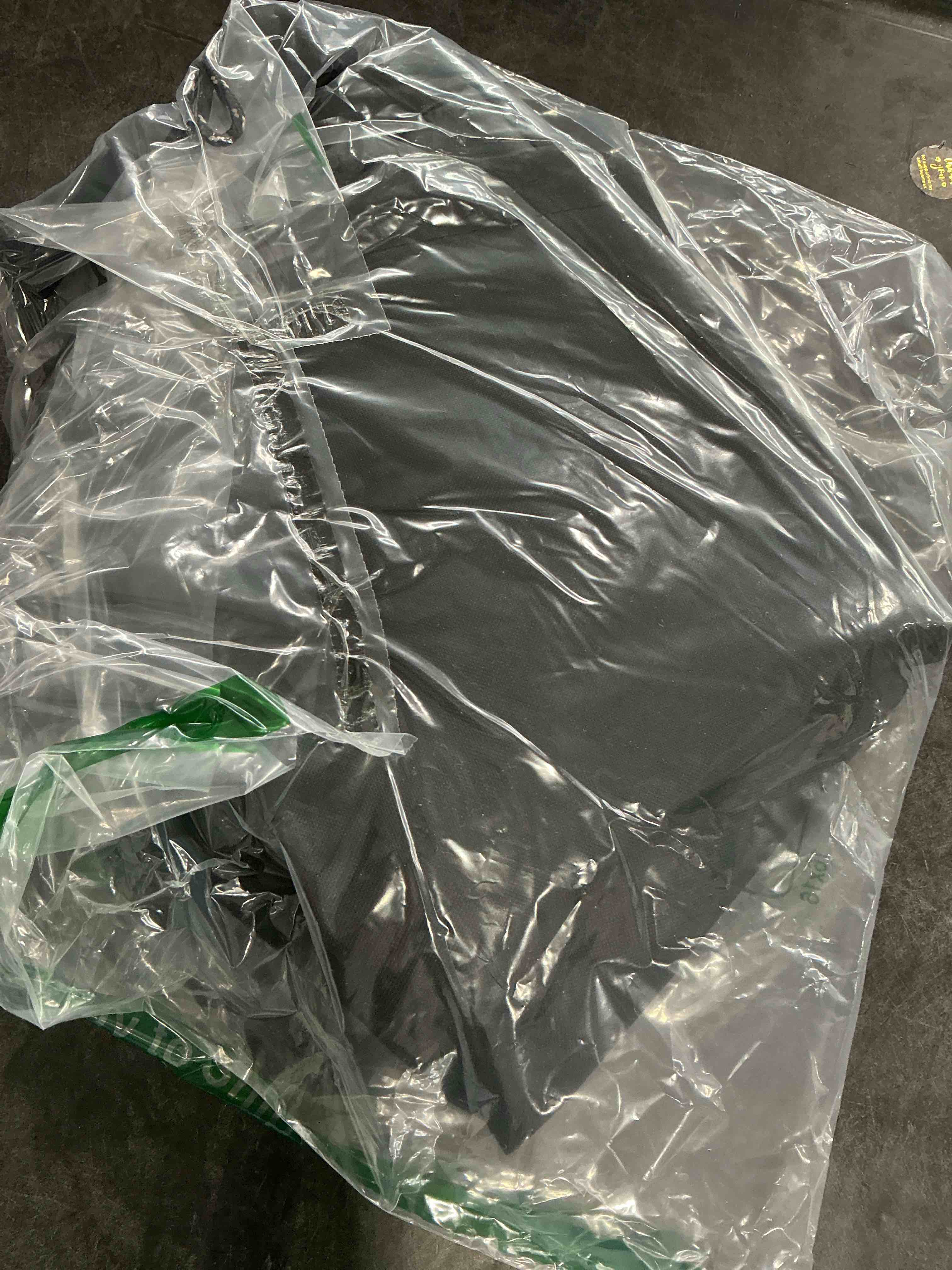 Condition photo showing Good Condition for QH.HOME Fire Pit Cover Round for Solo Stove Bonfire 22", Waterproof Smokeless Fire Pit Cover, 600D Strong Tear Resistant, Fits for Gas/Table/Bowl Fire pits - 23" D X 16" H Round - 23"D x 16"H for Bonfire 22" Black