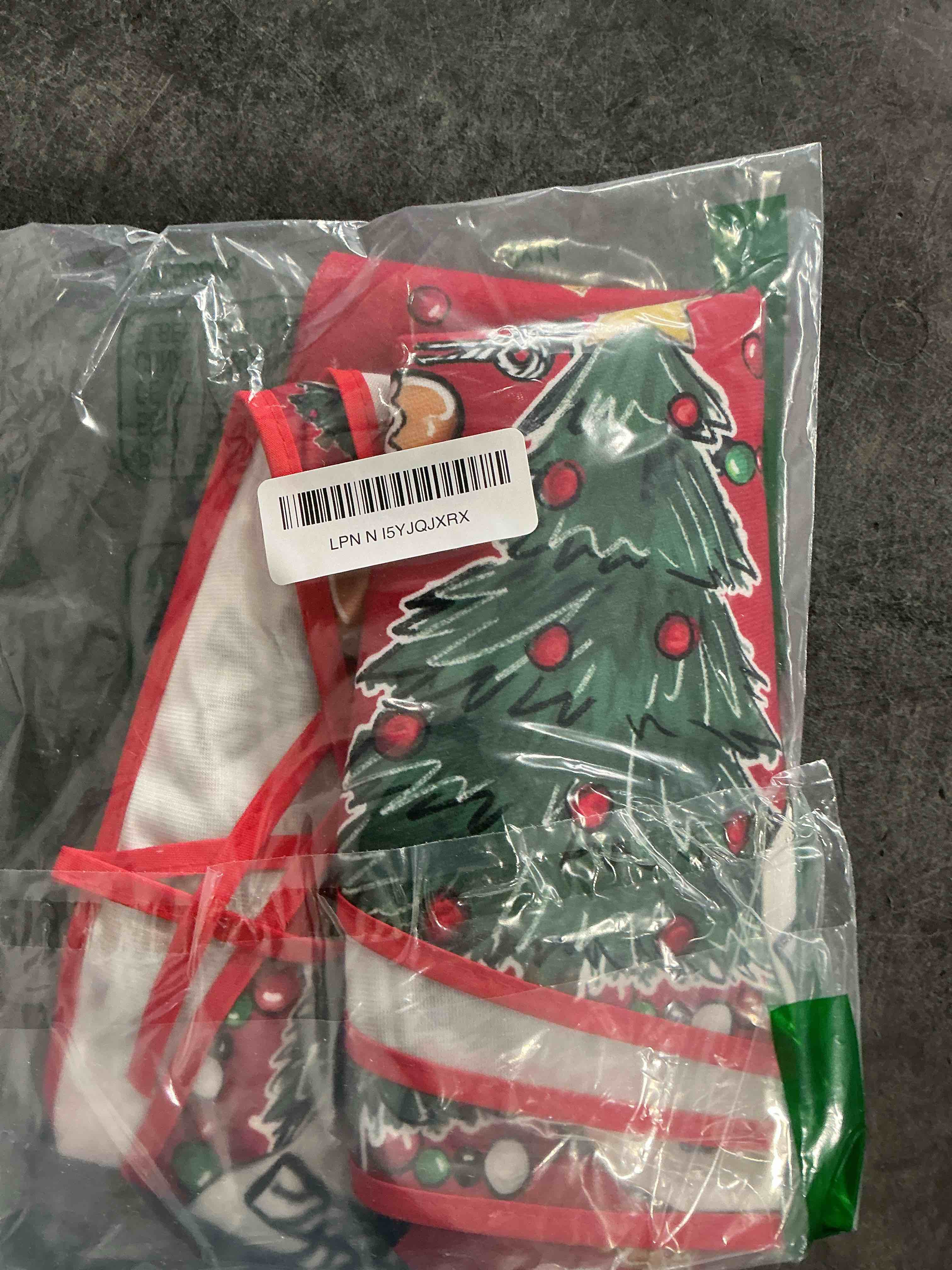 Condition photo showing Good Condition for AVOIN colorlife Gingerbread Man Snowman Christmas Tree Skirt 36 Inch, Winter Holiday Tree Mat Ornament Decoration 36"