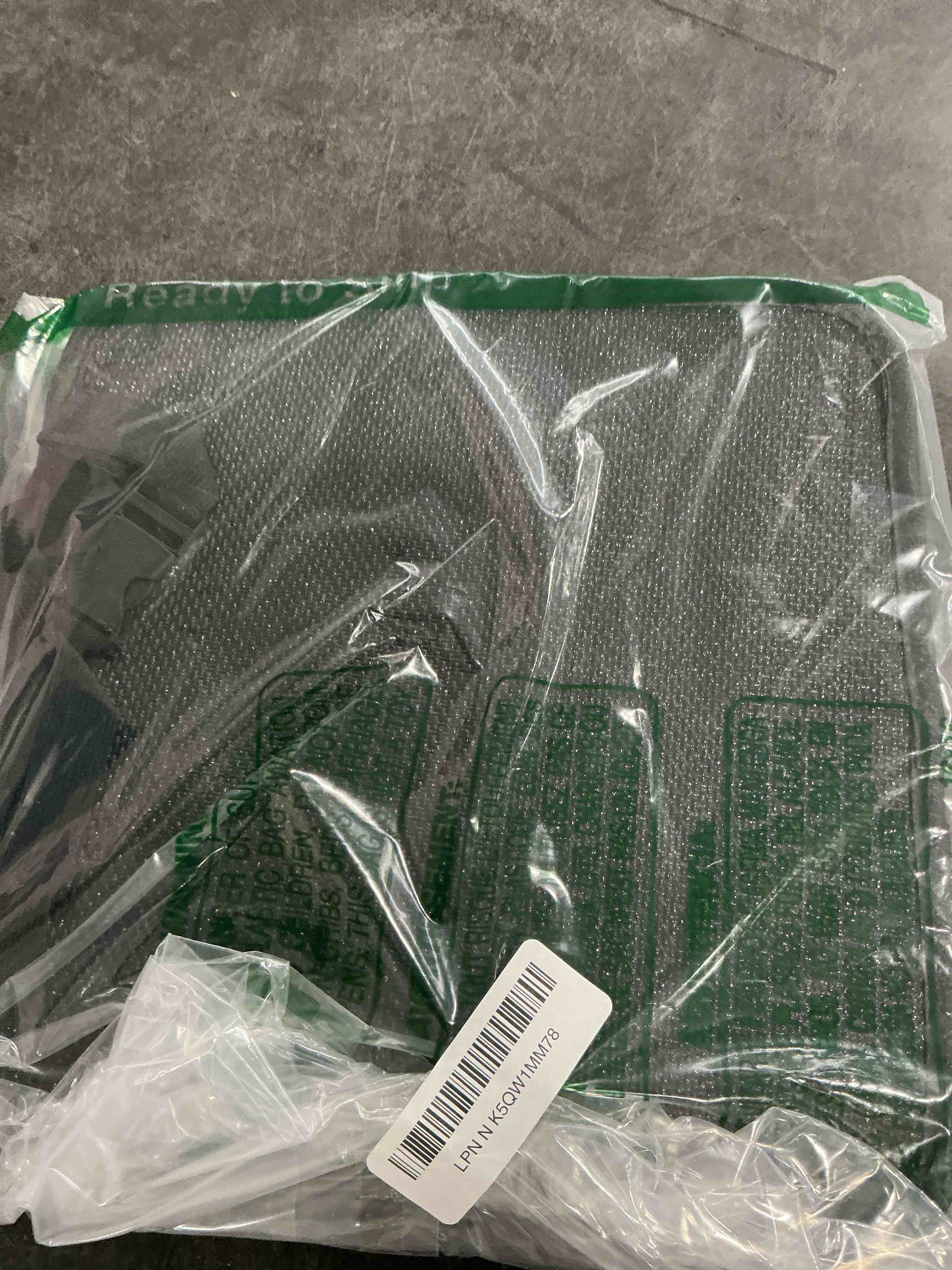 Condition photo showing Good Condition for Foldable Car Seat Back Organizer, Large Capacity Hanging Car Backseat Storage Bag with Cup Holders, PU Leather Waterproof Car Trash Bag Can, Car Travel Accessories for Most Vehicles (2) 2PCS