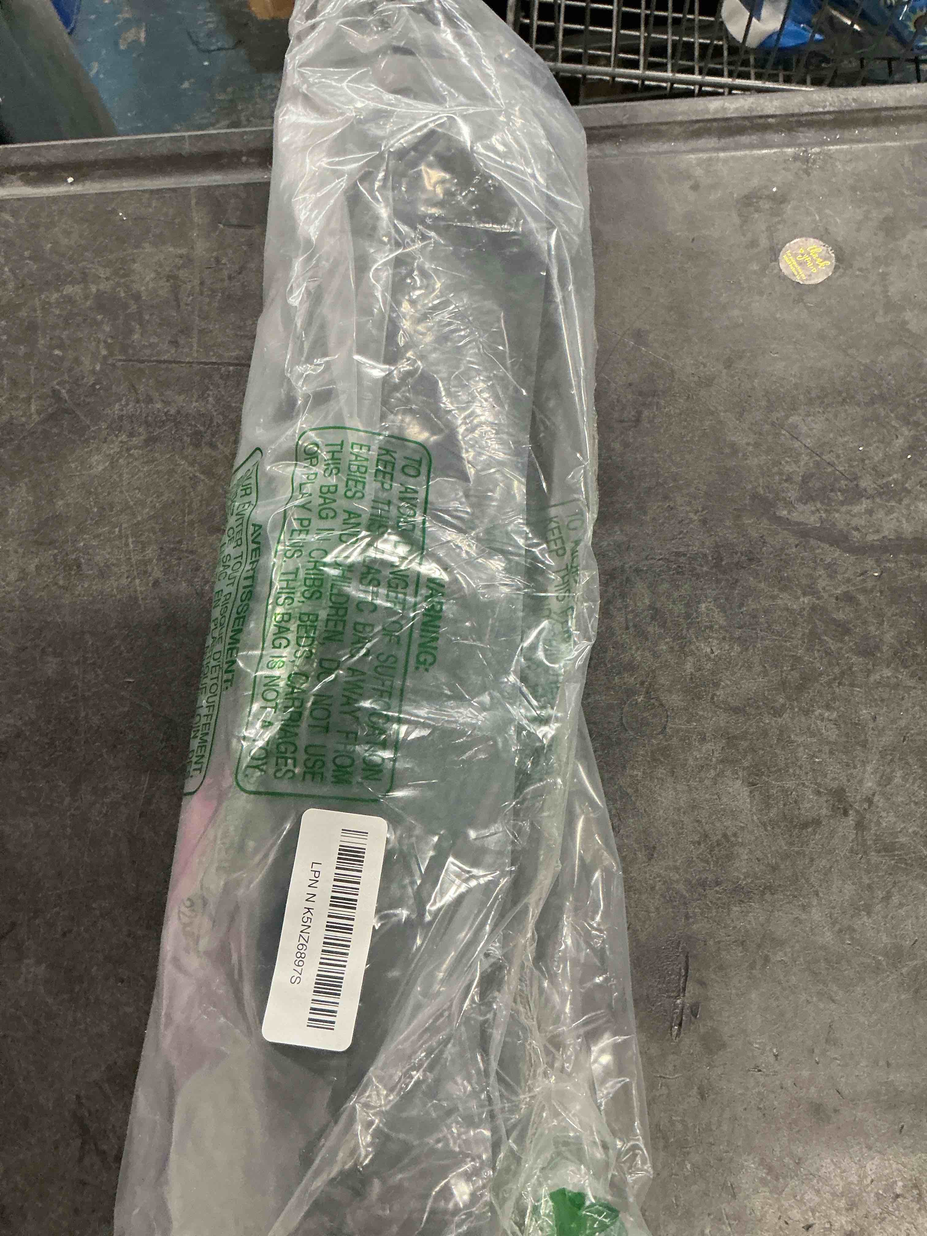 Condition photo showing Good Condition for PURRUGS Dirt Trapping Door Mat 24" x 35.5", Non-Slip Machine Washable Entry Rug, Shoe Scraper, Dog Doormat, Super Absorbent Welcome Mat for Front & Back Door, Muddy Wet Shoes & Paws, Black Black 24" x 35.5"