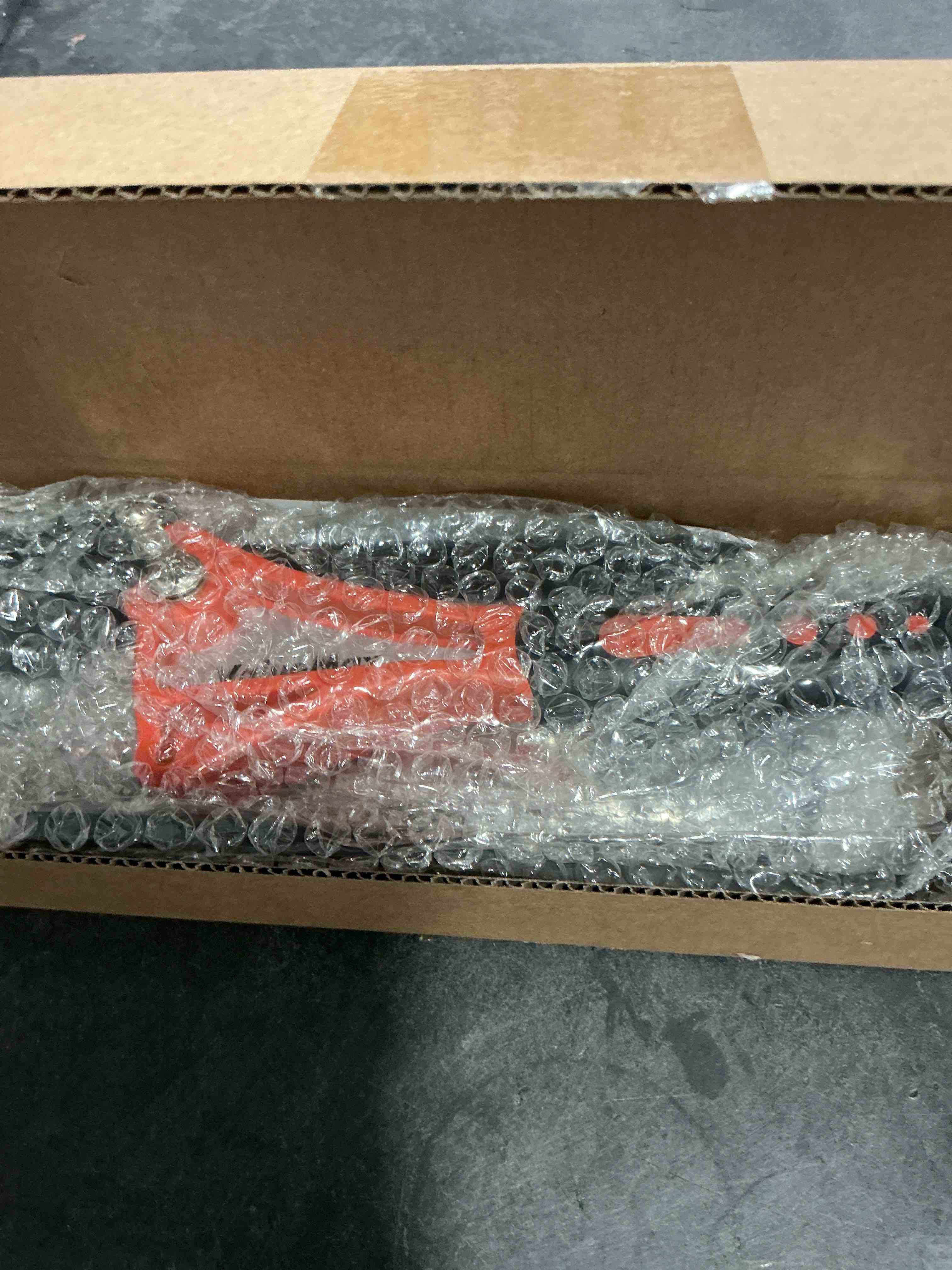 Condition photo showing Good Condition for ValueMax 2-piece Strap Wrench Set, Adjustable Oil Filter Wrench with Max Diameter 4" (Small) and 6"(Large) for Shower Head Water Filter, Jar Opener Set Orange