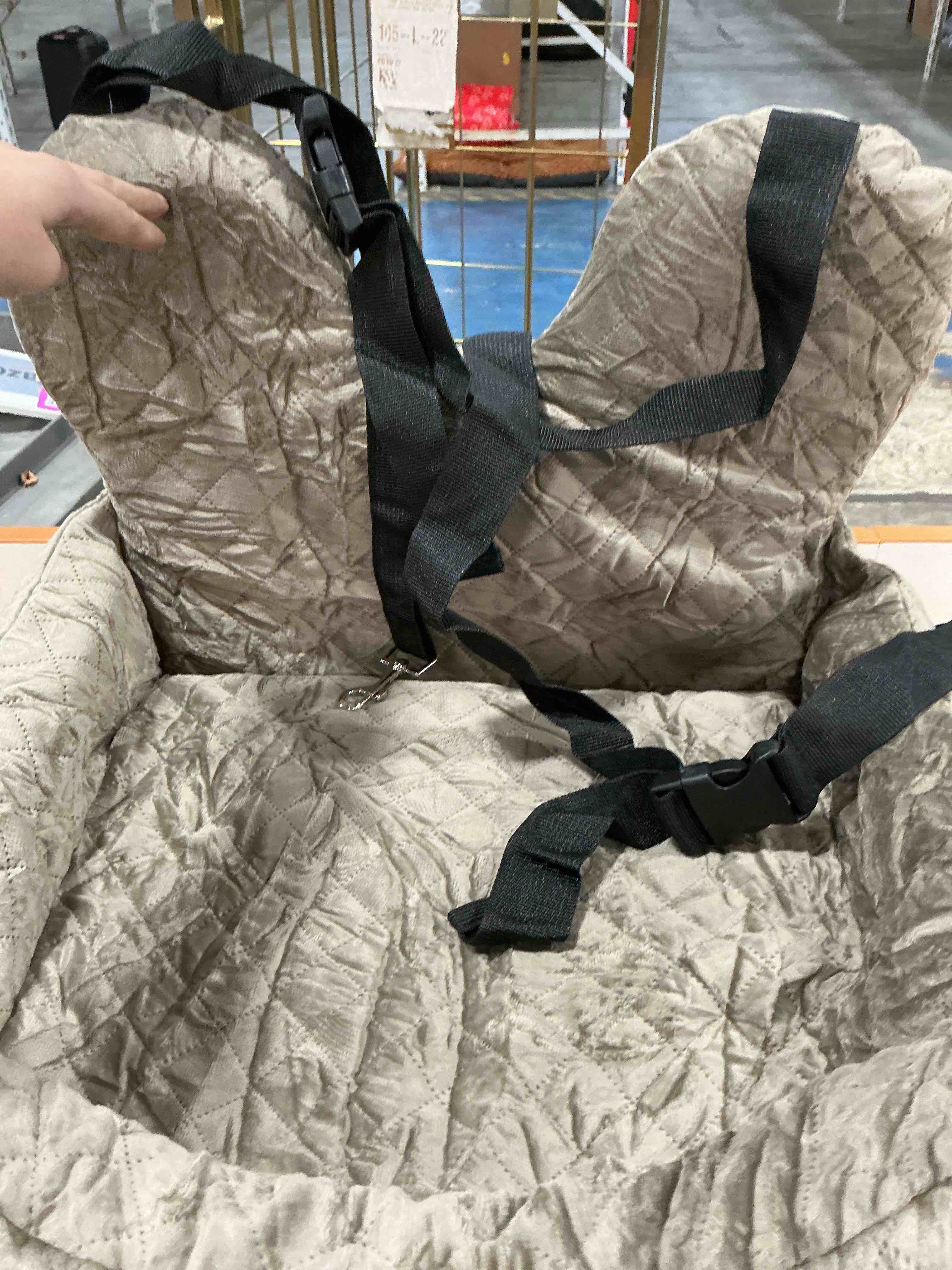 pet car seat with strap 
