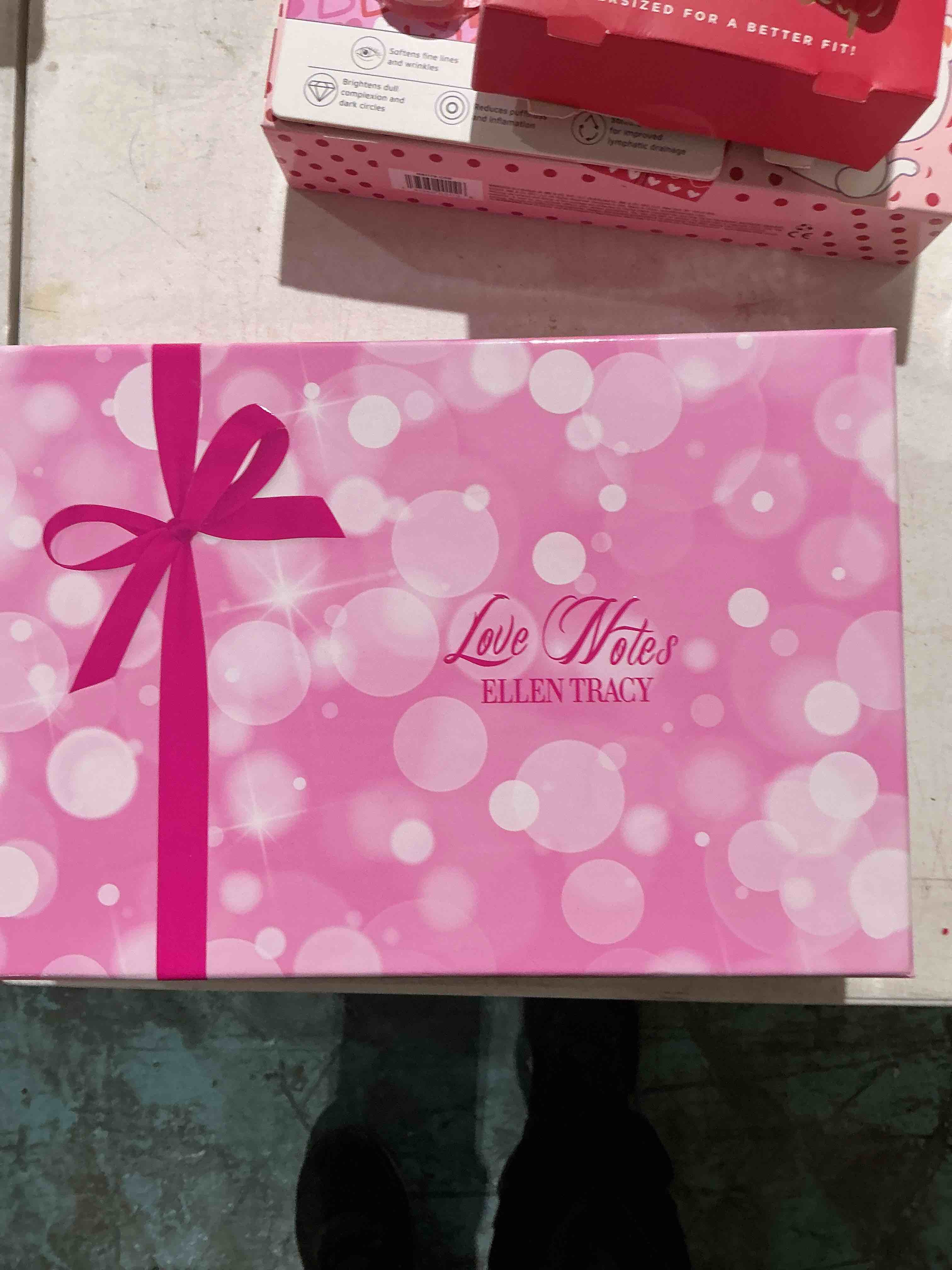 Ellen Tracy, love notes, fragrance set