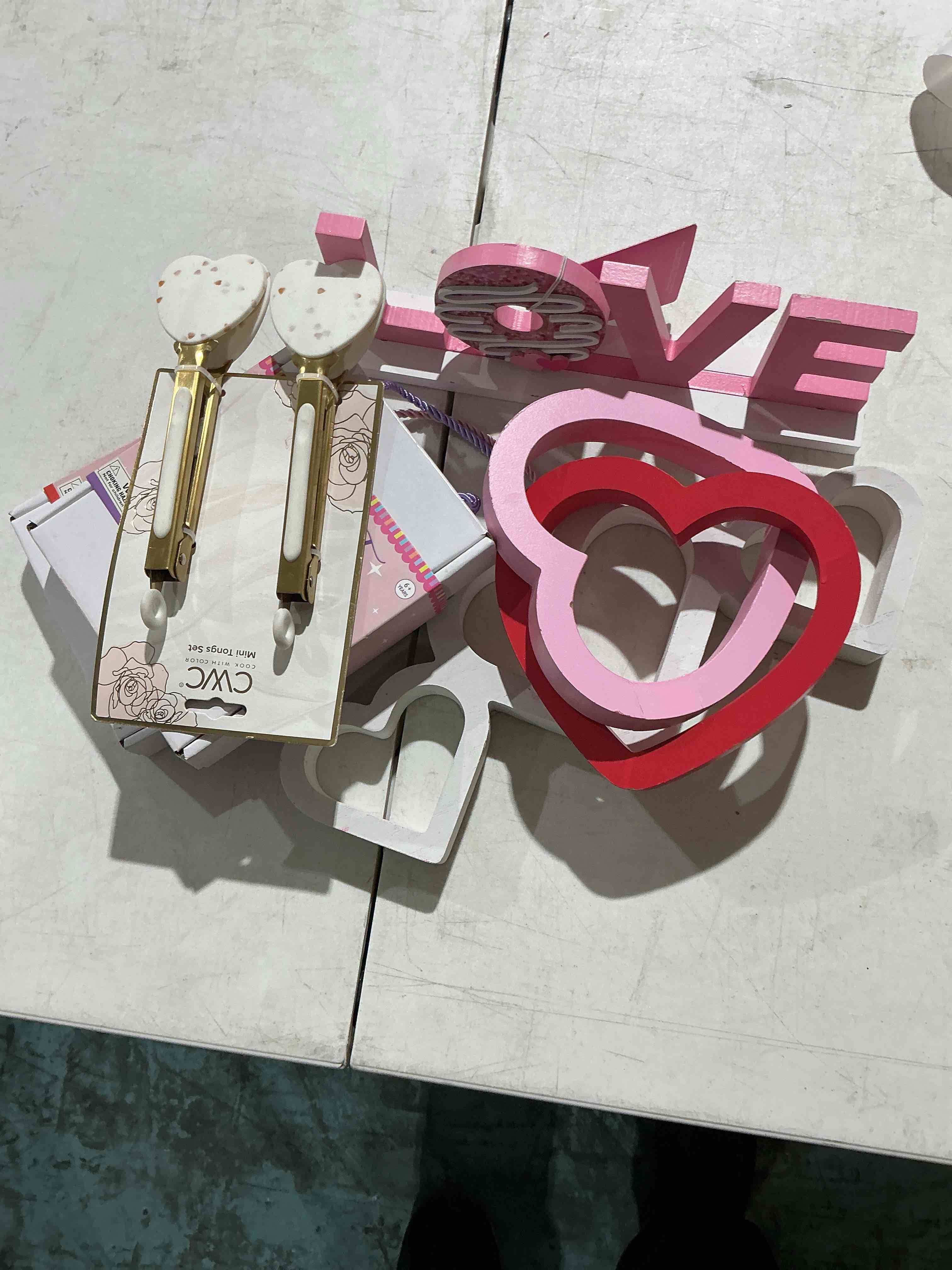 valentine’s Day decor set