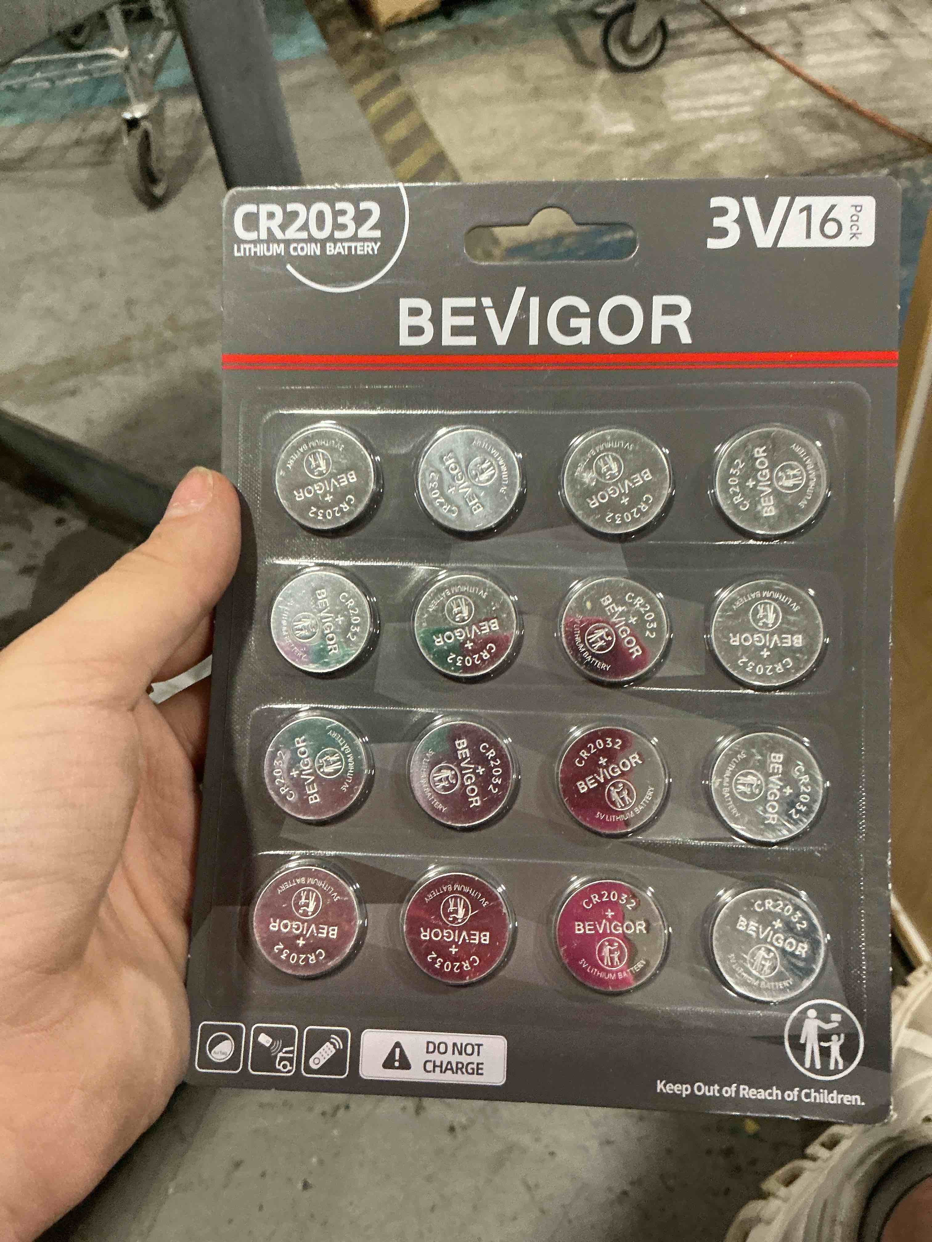 Condition photo showing New/Like New for bevigor 2032 battery compatible with airtag cr2032 lithium 3v coin battery for child safety, suitable for key fobs, smart sensors, scales, candles and more (cr2032-16p)