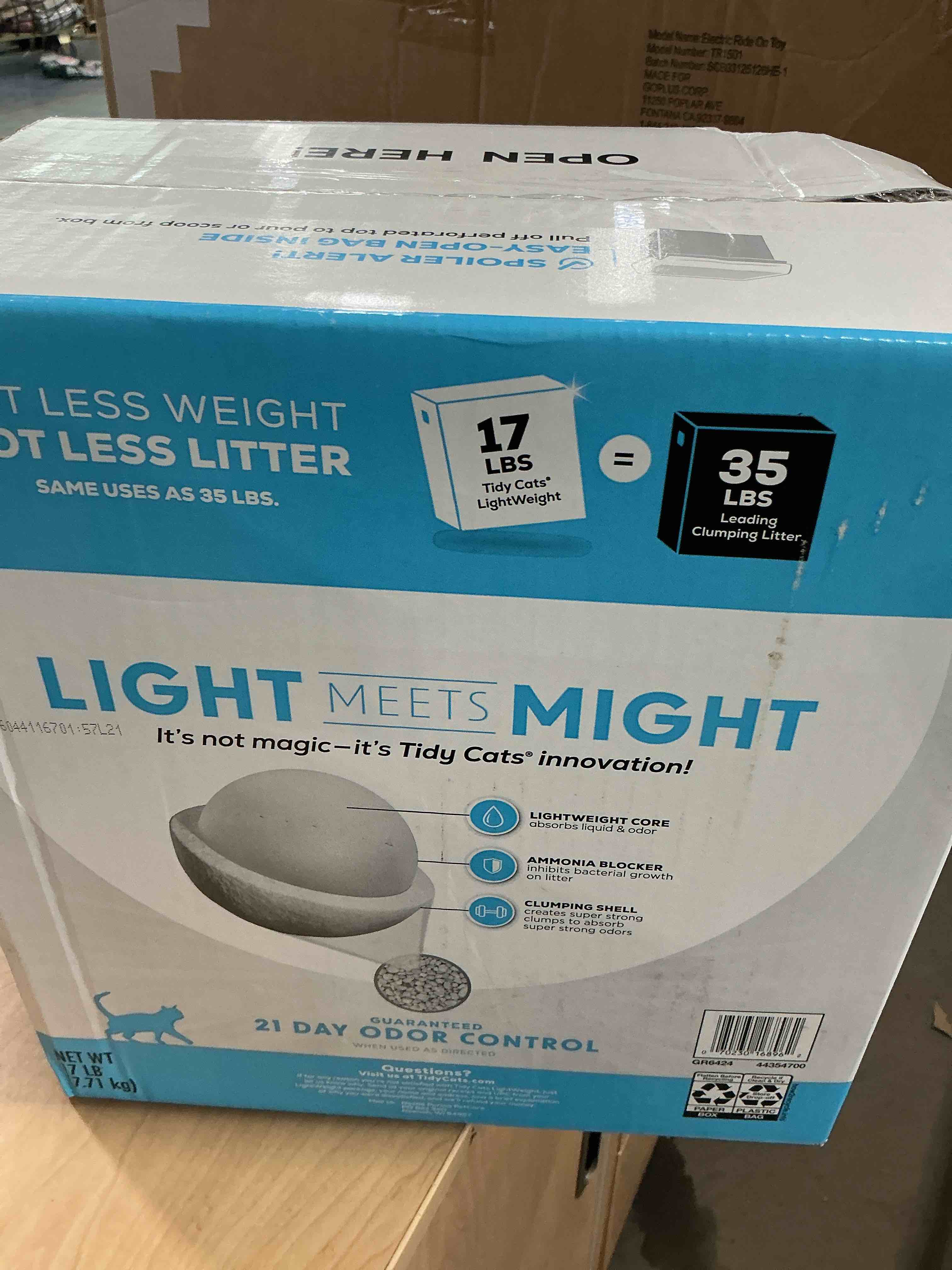 Condition photo showing New/Like New for purina tidy cats lightweight clumping cat litter with glade tough odor solutions - 17lbs