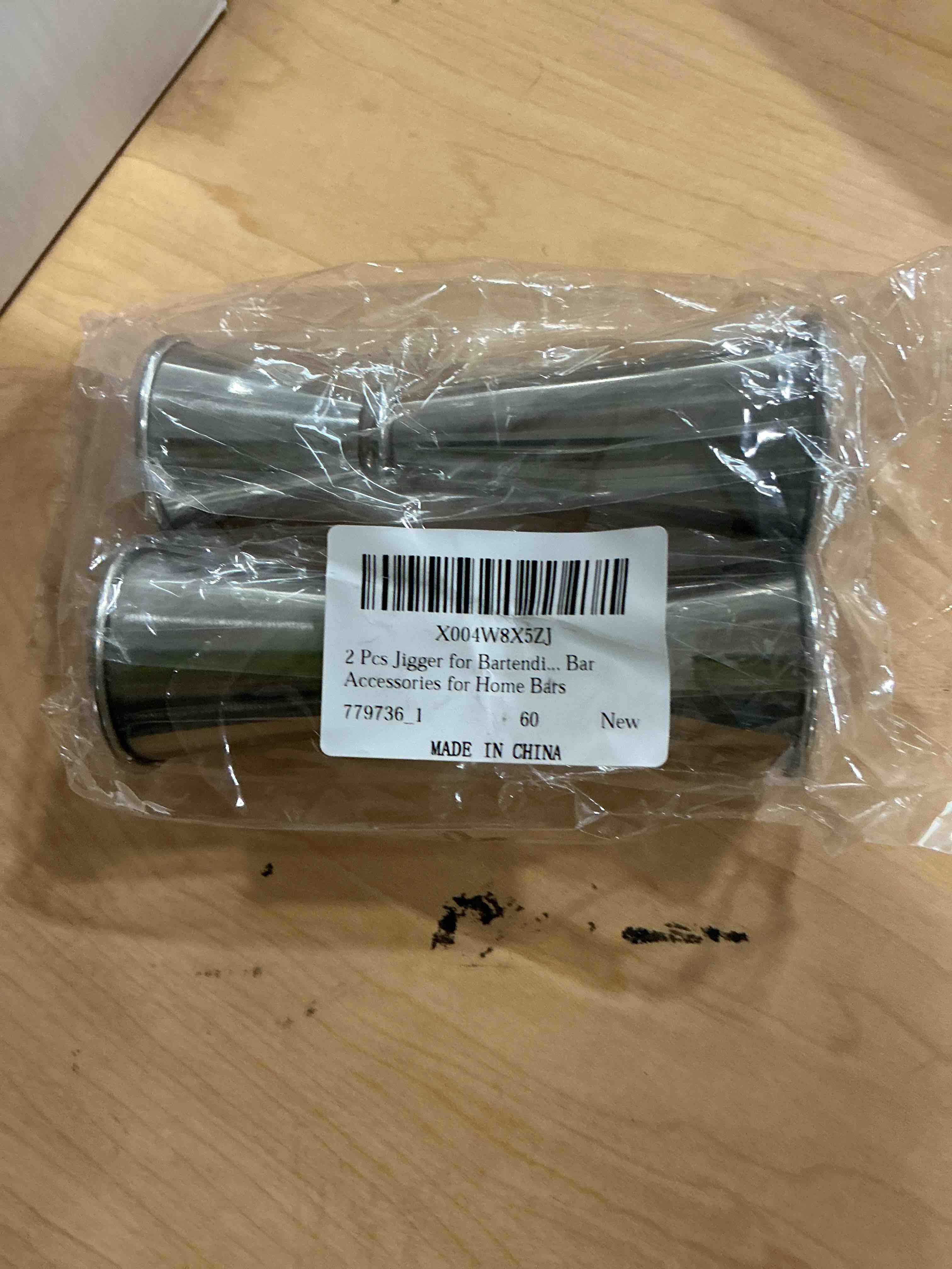 Condition photo showing New/Like New for shot measure jigger, 2 pcs jigger for bartending, dual-sided 1oz & 2oz measured markings, 304 stainless steel jiggers professional heavy-duty cocktail measuring tool bar accessories for home bars