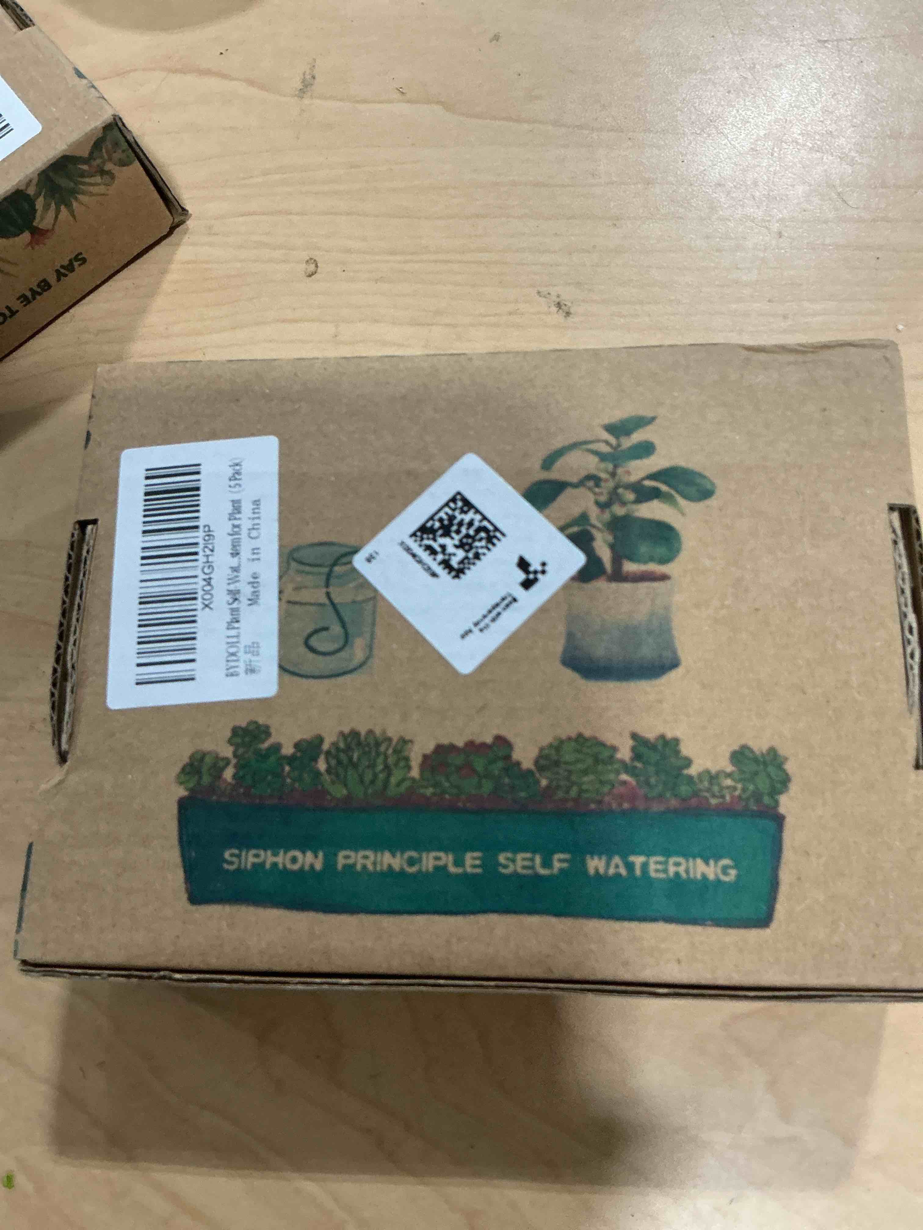 Condition photo showing New/Like New for bydoll plant self-watering stakes automatic watering terracotta spikes for indoor outdoor plants,houseplant insert devices for vacation use,bonsai drip irrigation system (5 pack) 4.3''x1.3'' 5 pack green